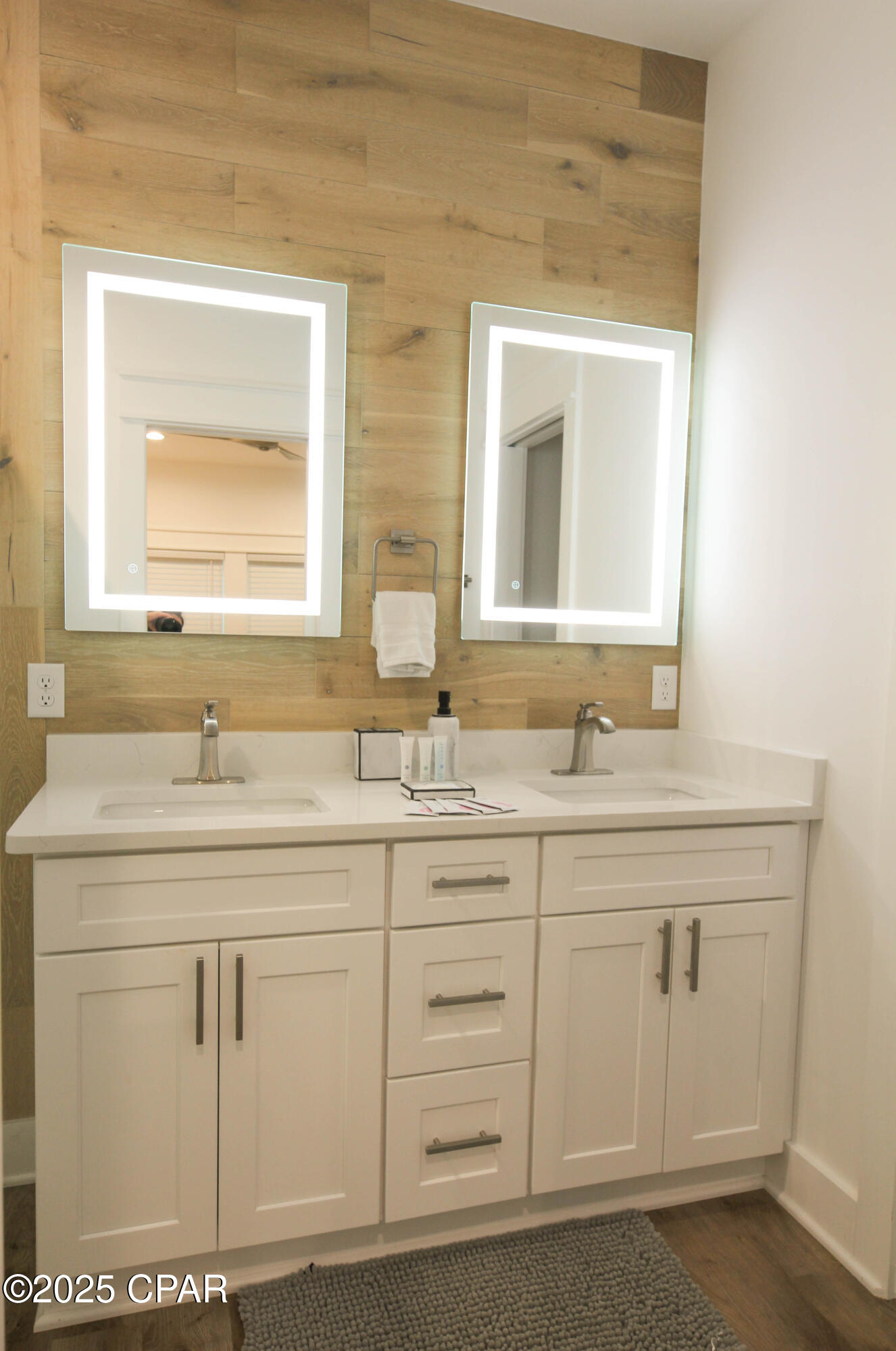 Image 14 For 6324 Sunset Avenue