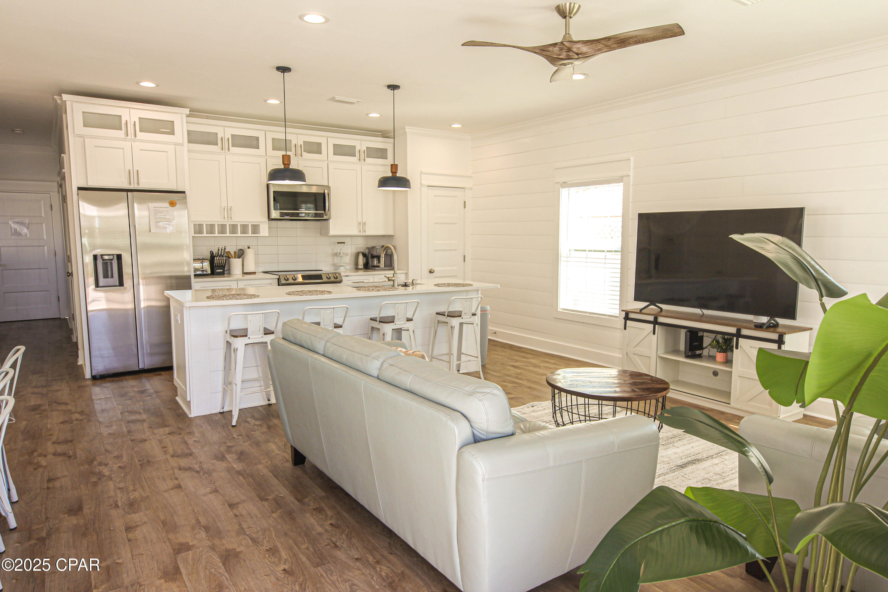 Image 3 For 6324 Sunset Avenue