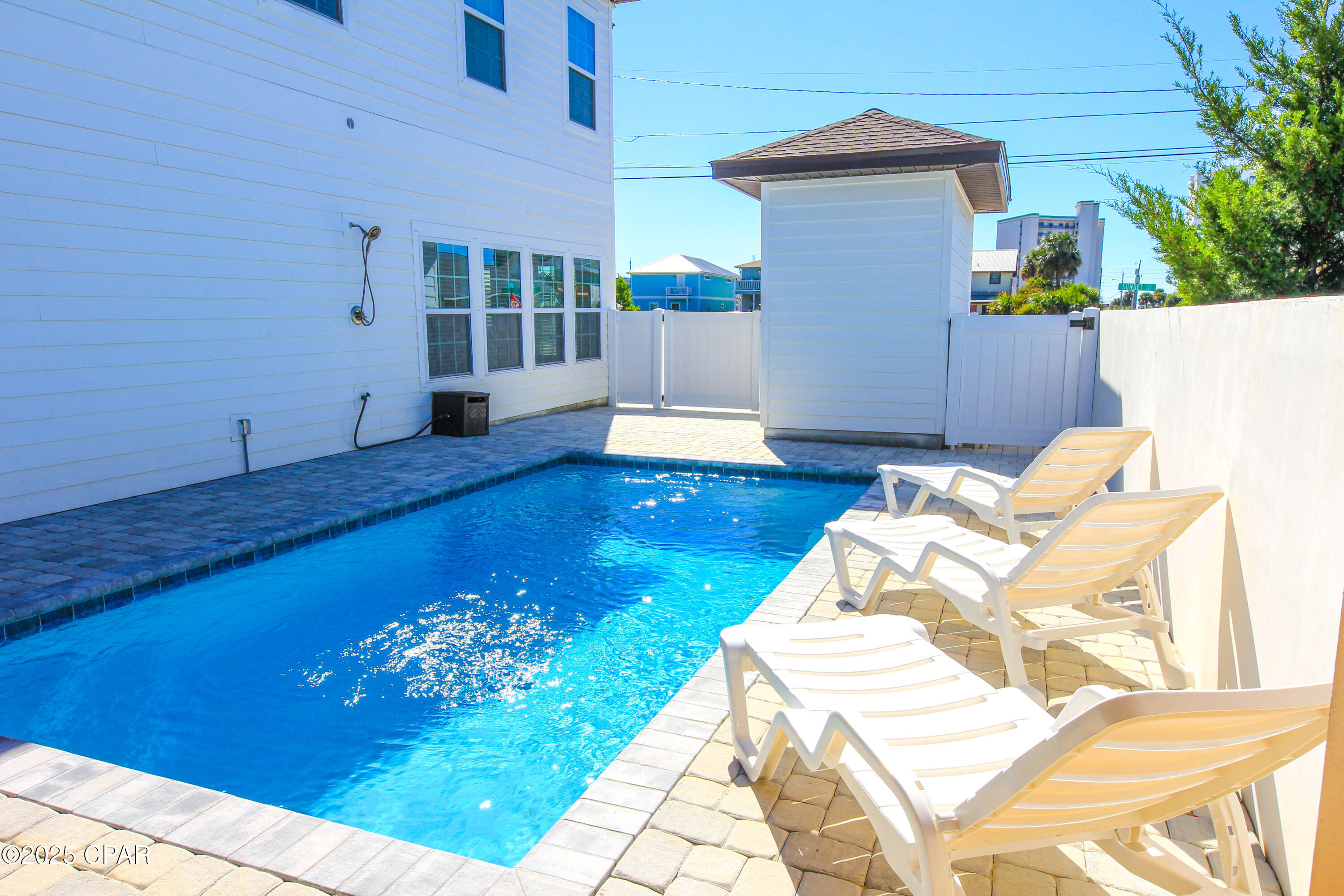 Image 43 For 6324 Sunset Avenue