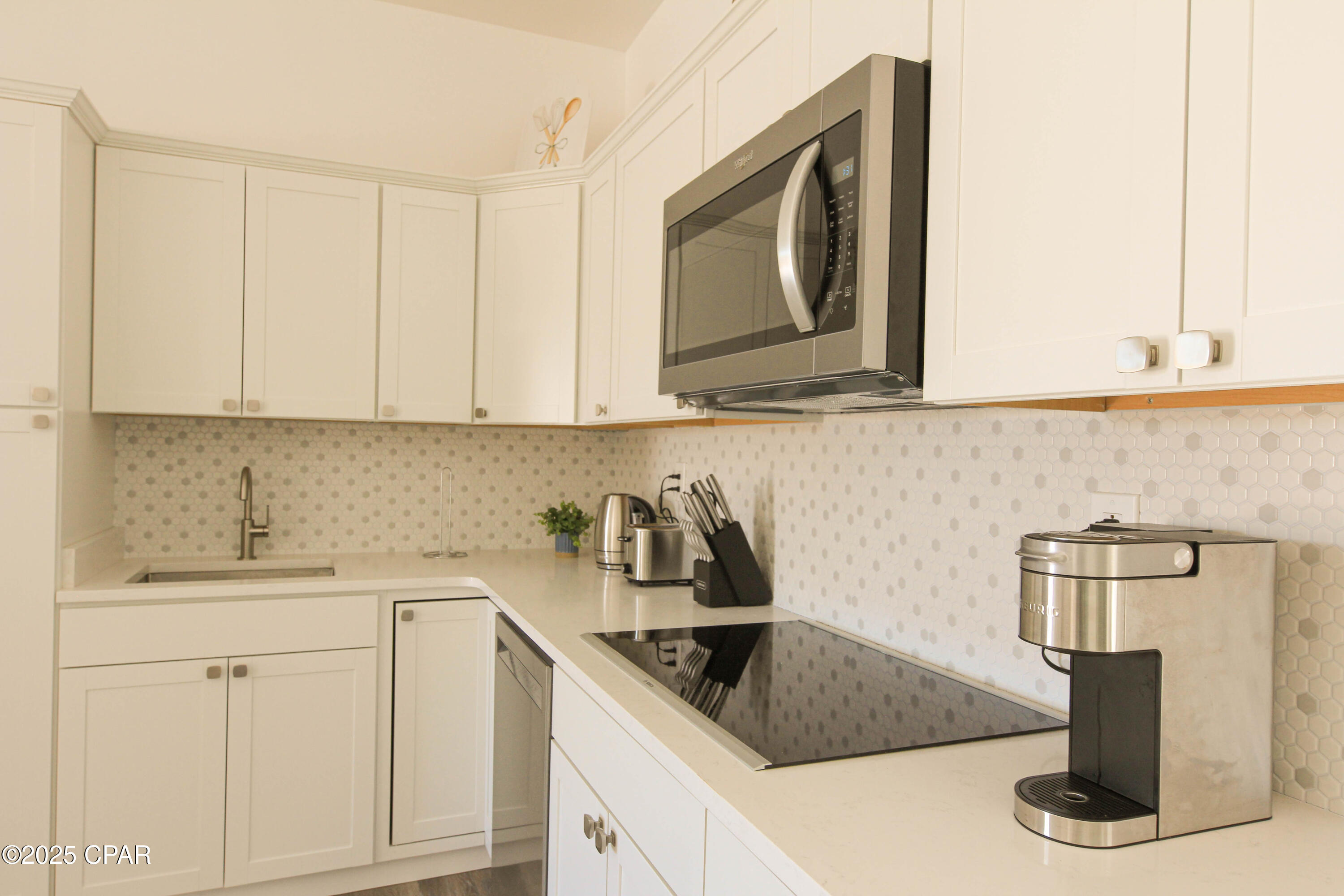 Image 50 For 6324 Sunset Avenue