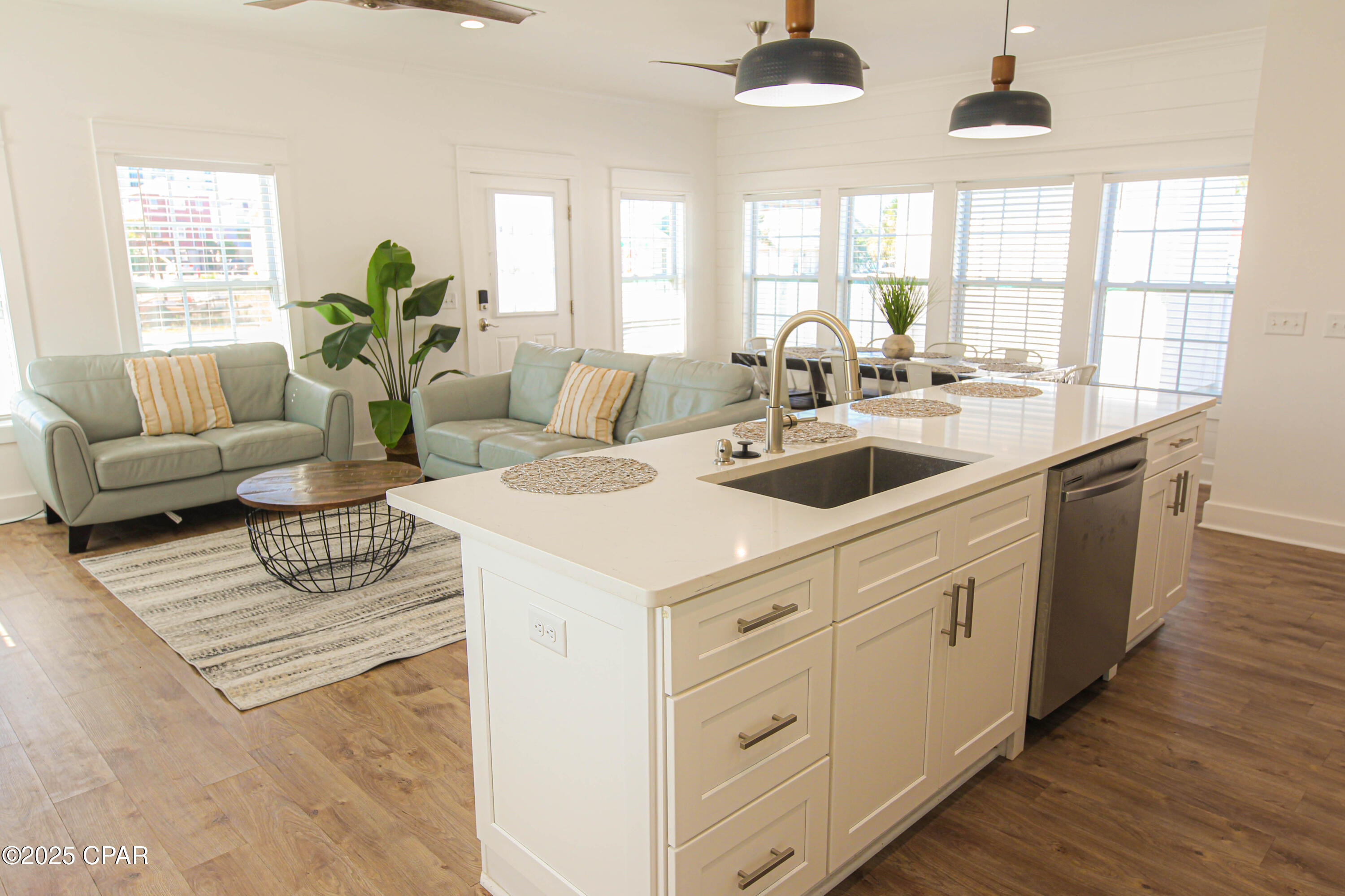 Image 8 For 6324 Sunset Avenue