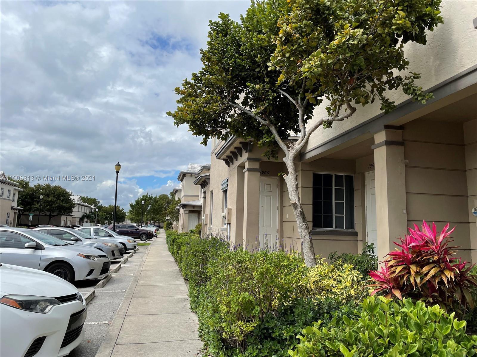 Marsh Harbour 50 Condo