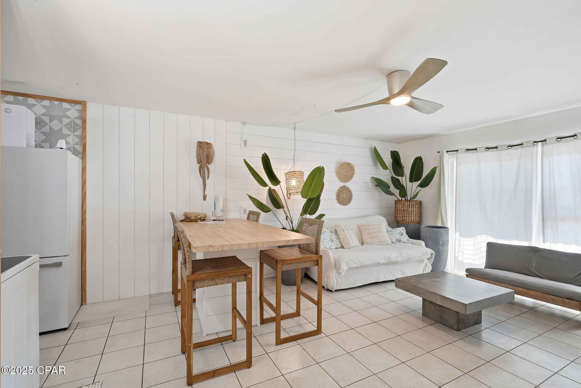 Image 15 For 8743 Thomas Drive  331