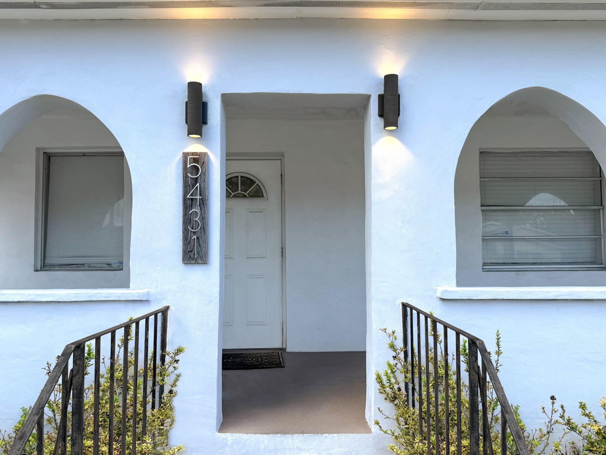 Homes for sale in West Park, FL | 5431 Sw 22Nd St, West Park, FL 33023 | MLS# F10533159