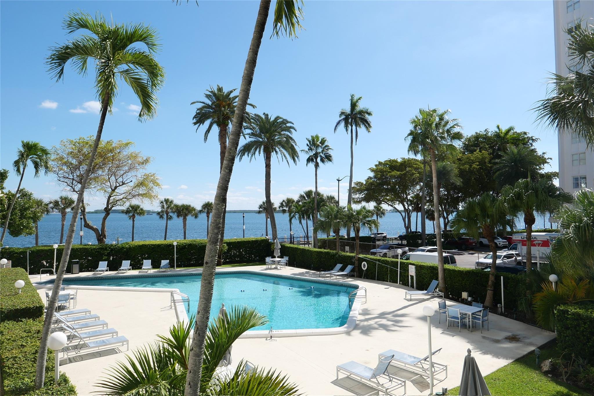 Brickell Bay Tower Condo