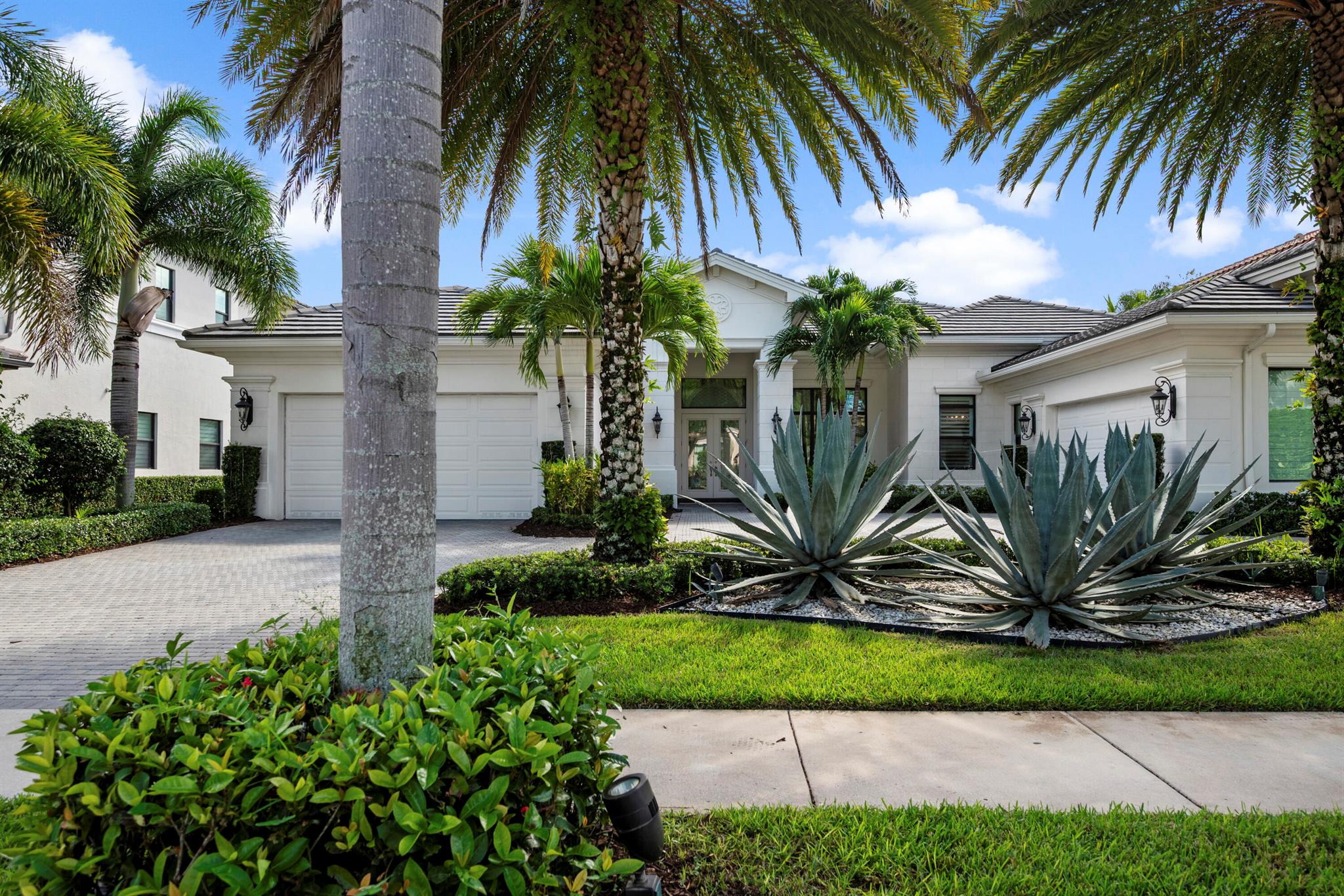 9618 Labelle Court, Delray Beach, Florida 33446