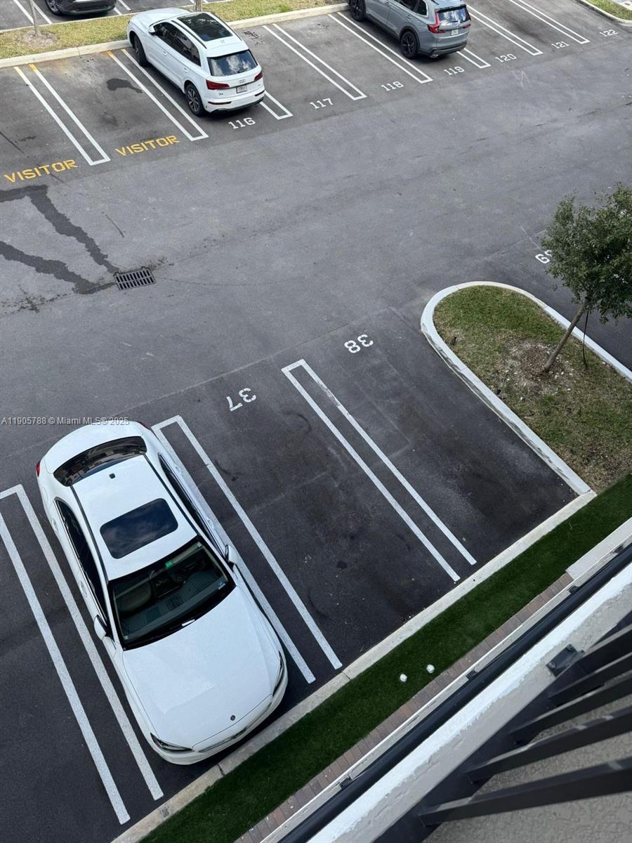   Unit , Doral, Florida 33166