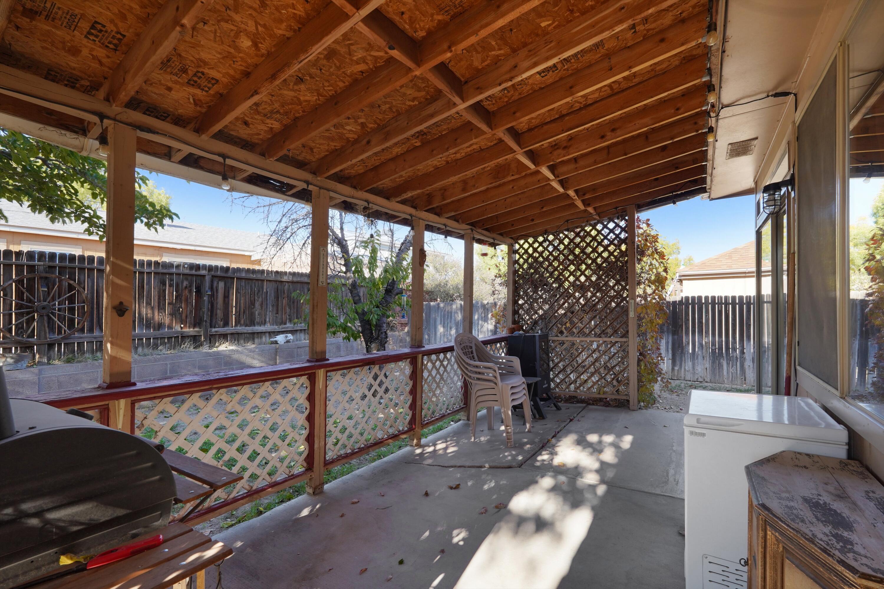 1413 Alder Drive NE Patio