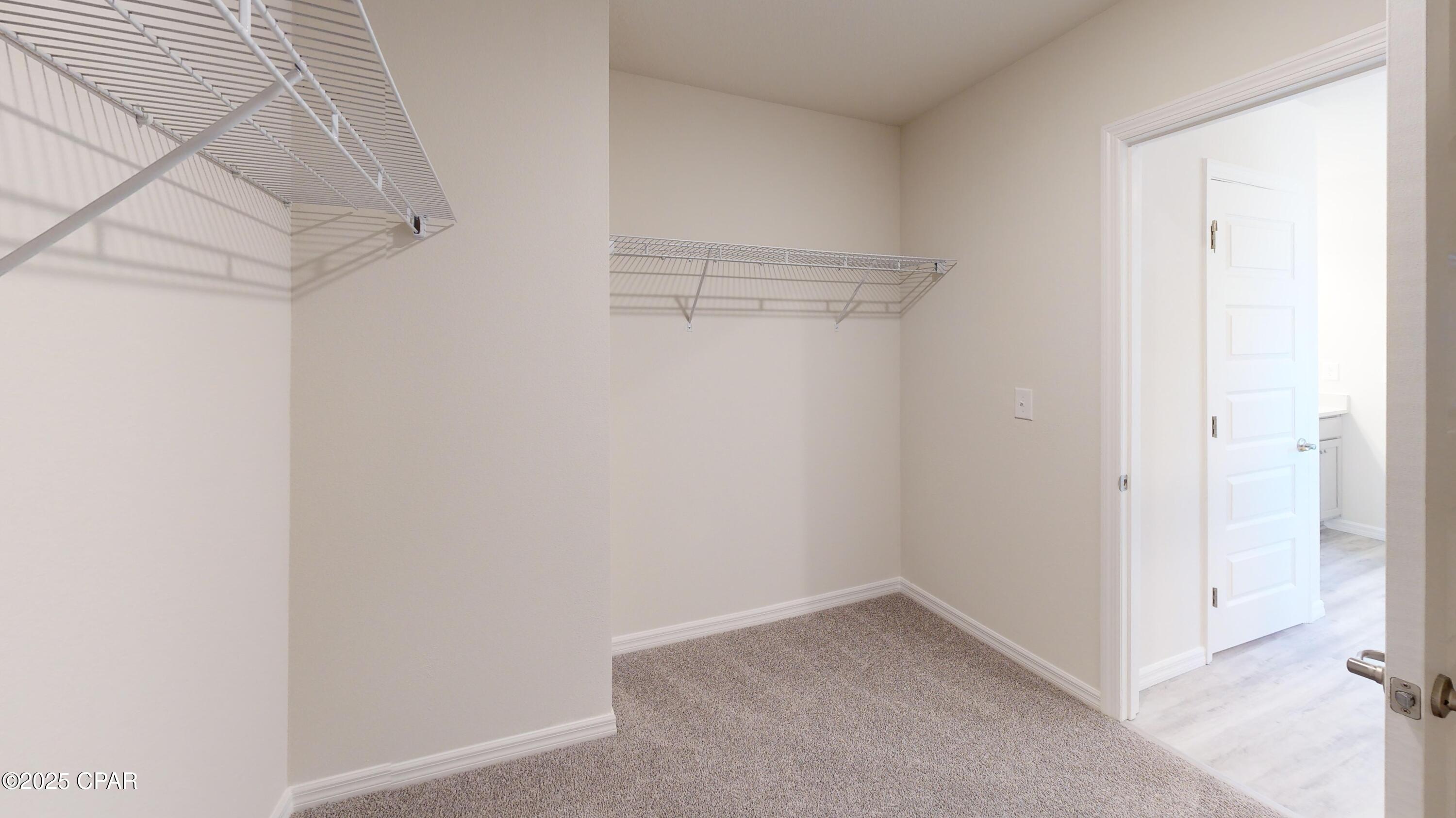 Image 10 For 3896 Bricknell Avenue