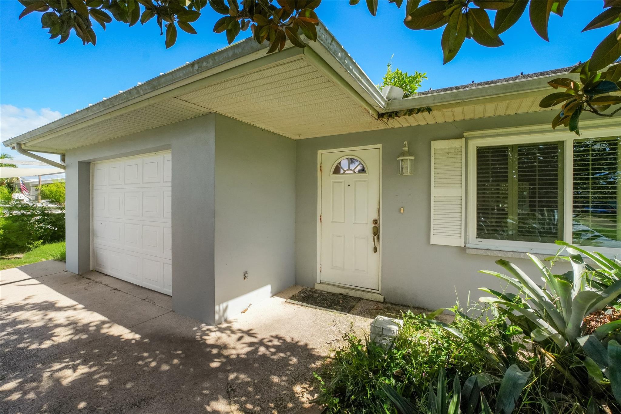 Homes for sale in Port St Lucie, FL | 413 Willows Avenue, Port St Lucie, FL 34952 | MLS# F10535062