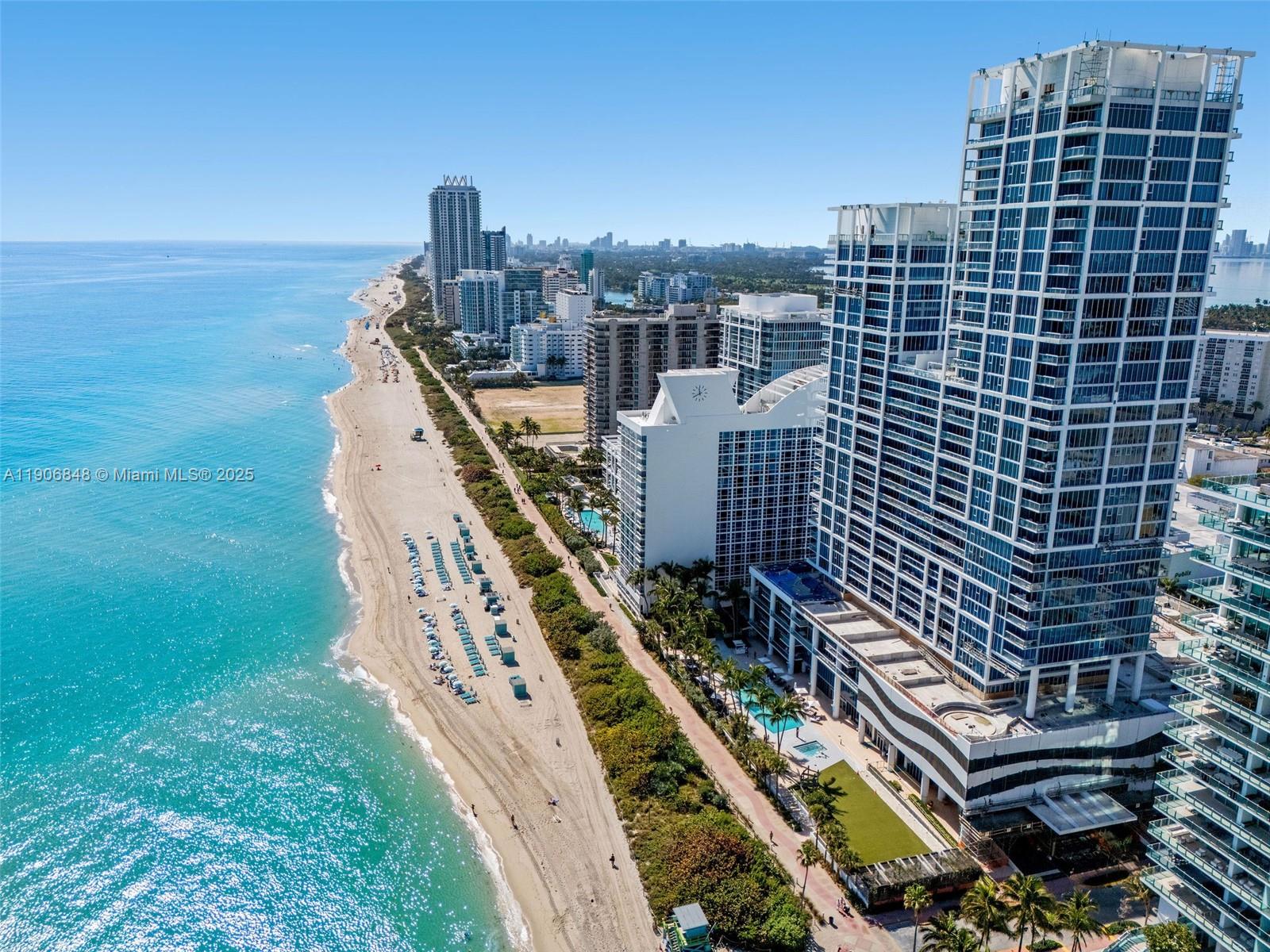 Condo for Sale in Miami Beach, FL