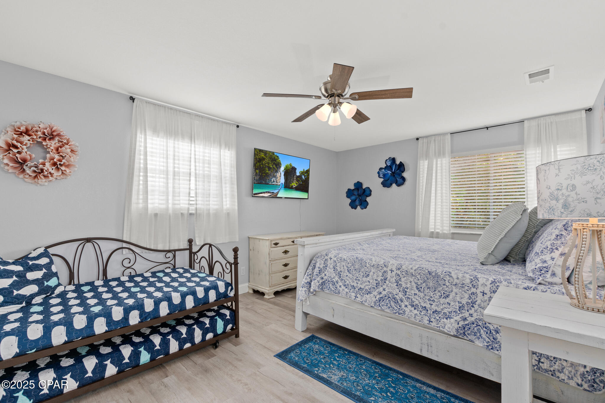 Image 24 For 8829 Lagoon Drive