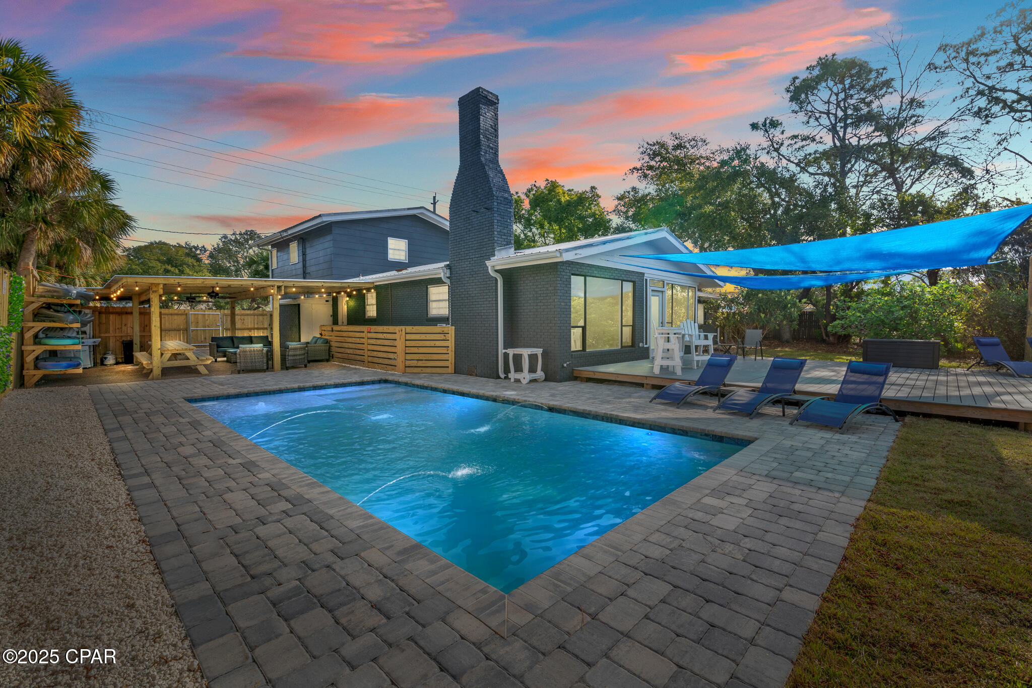 Image 3 For 8829 Lagoon Drive