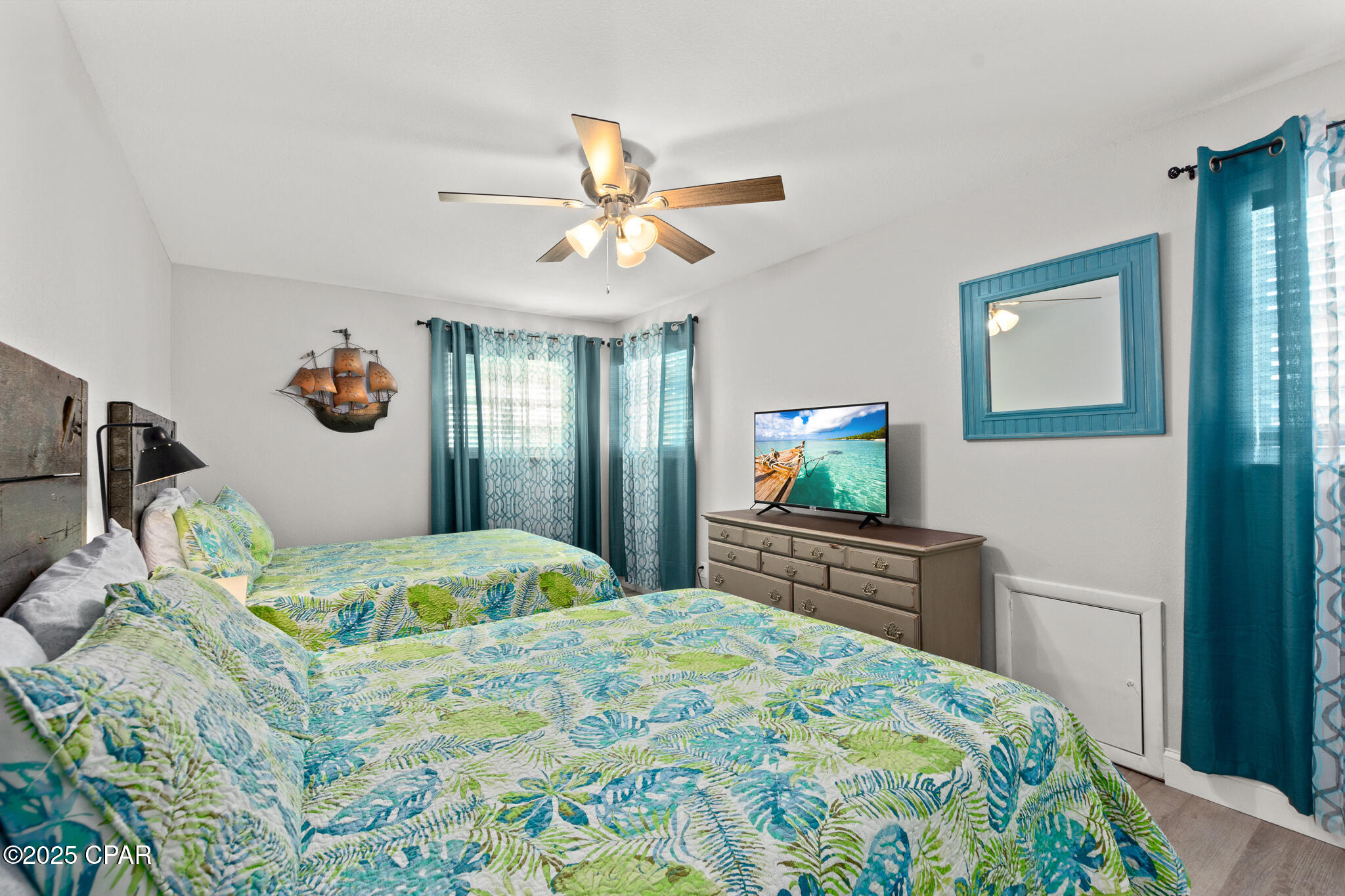 Image 34 For 8829 Lagoon Drive