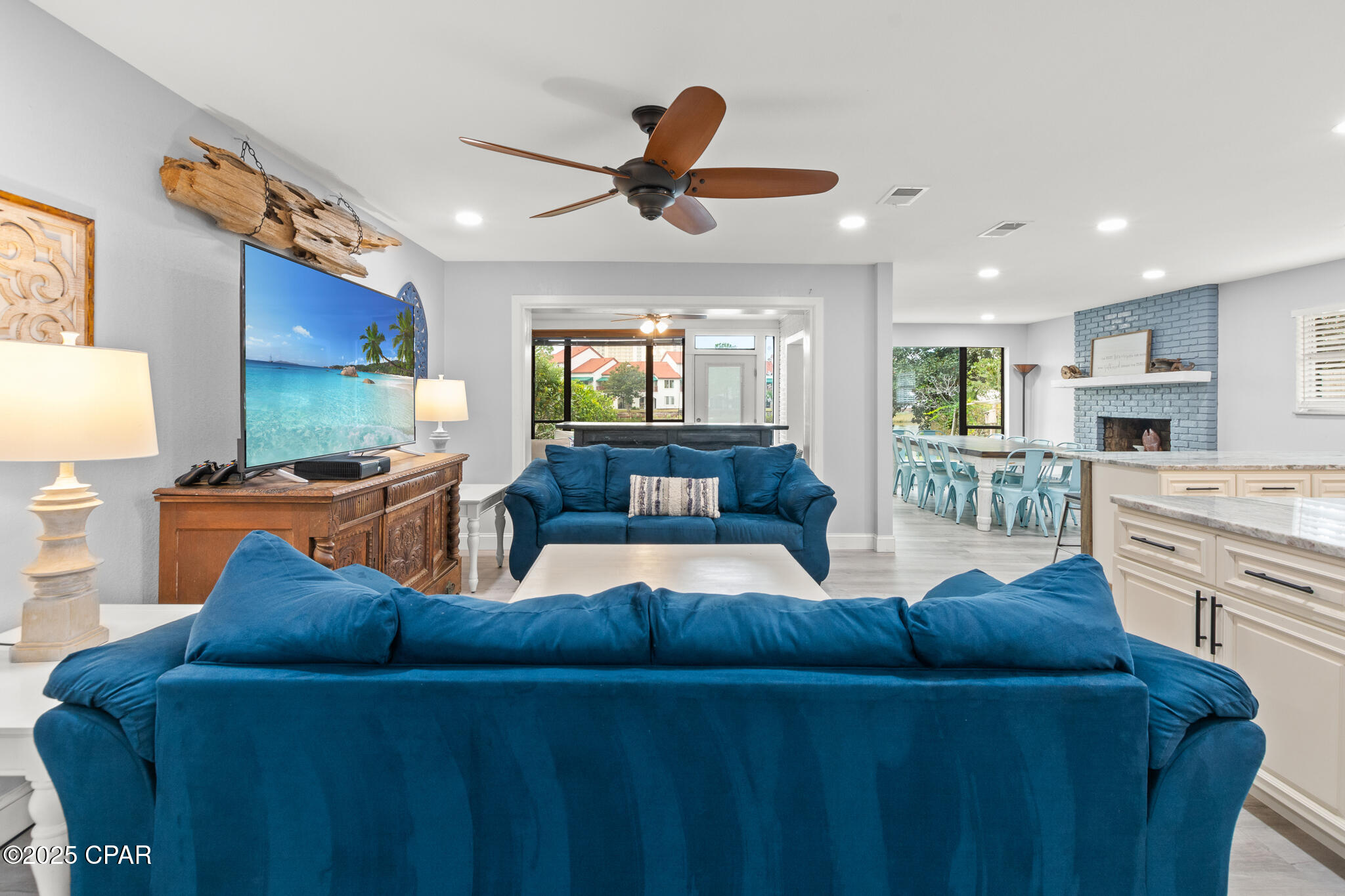 Image 8 For 8829 Lagoon Drive