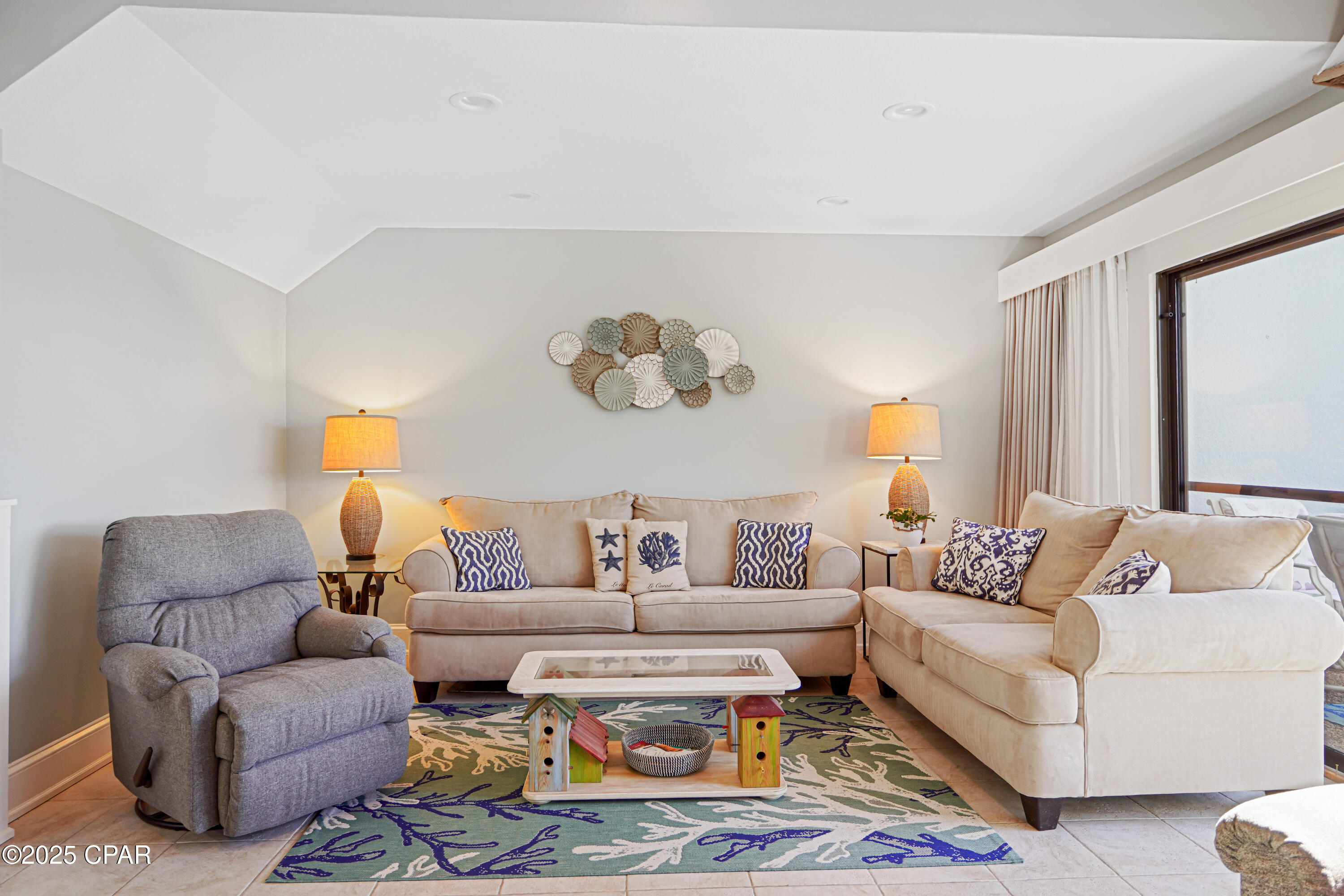 Image 12 For 22400 Front Beach Road 28