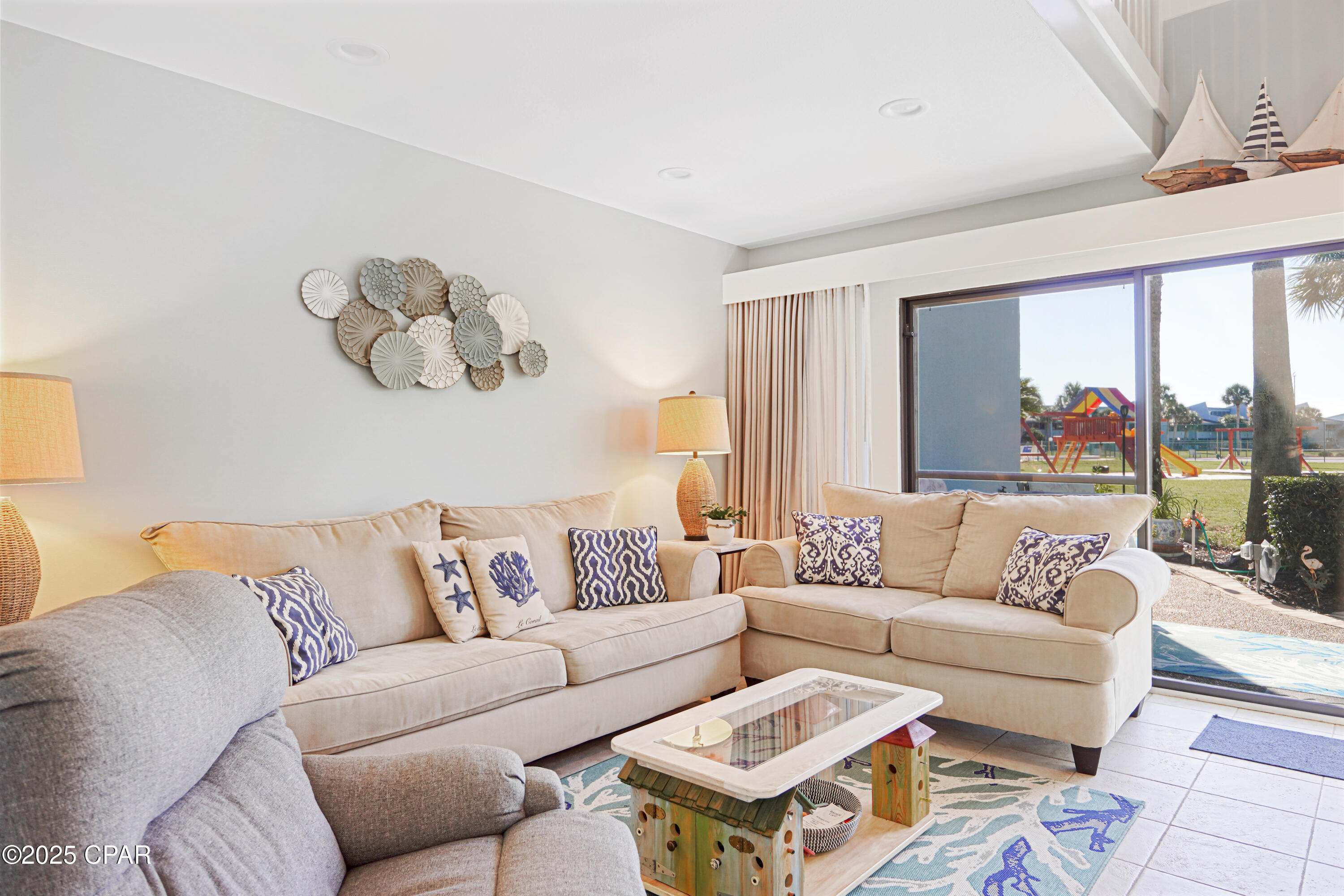 Image 13 For 22400 Front Beach Road 28