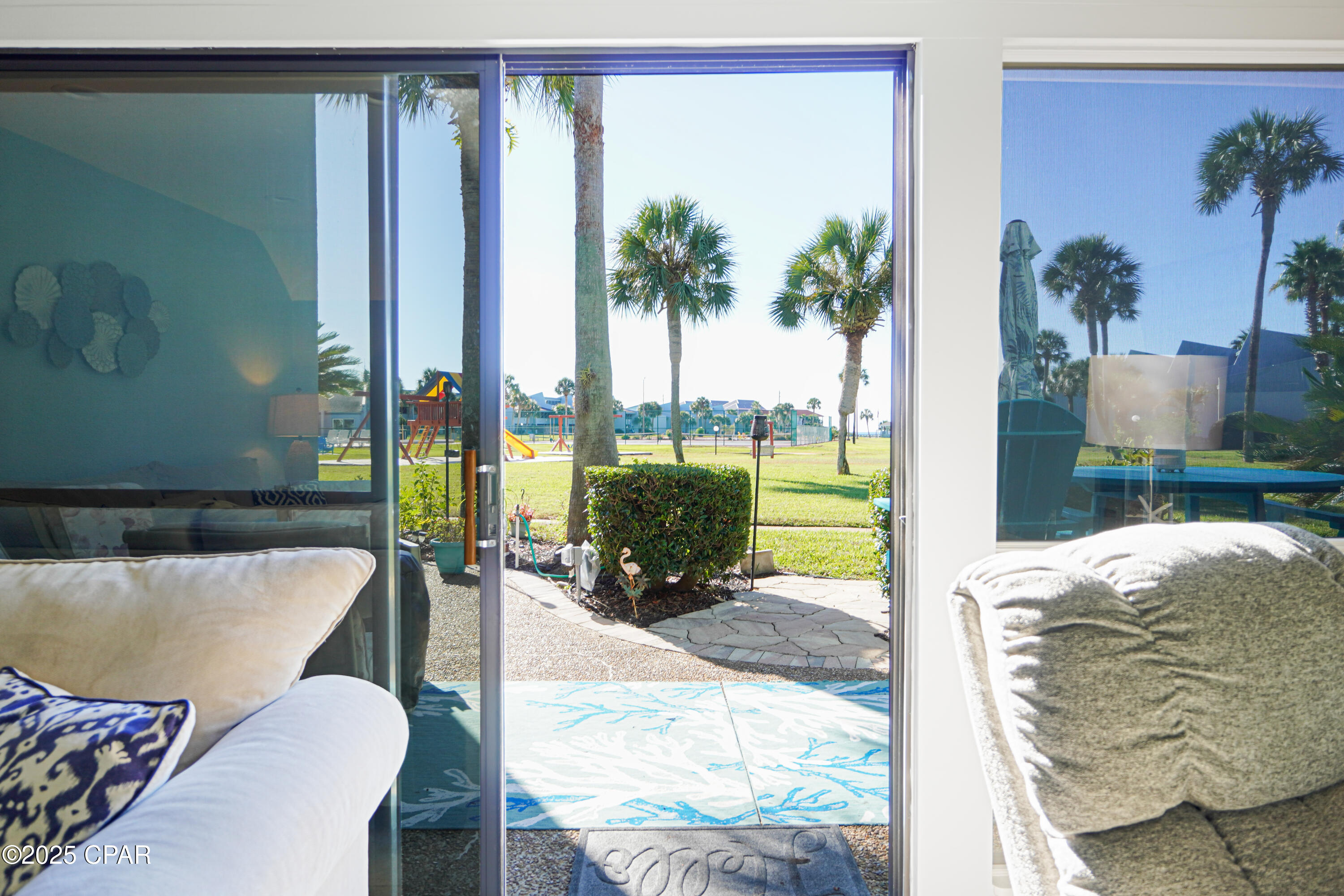 Image 16 For 22400 Front Beach Road 28