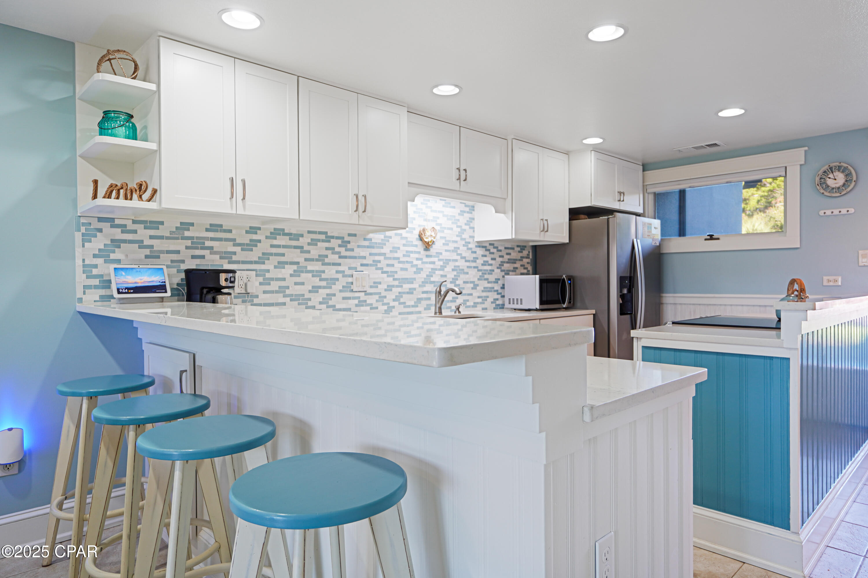 Image 4 For 22400 Front Beach Road 28