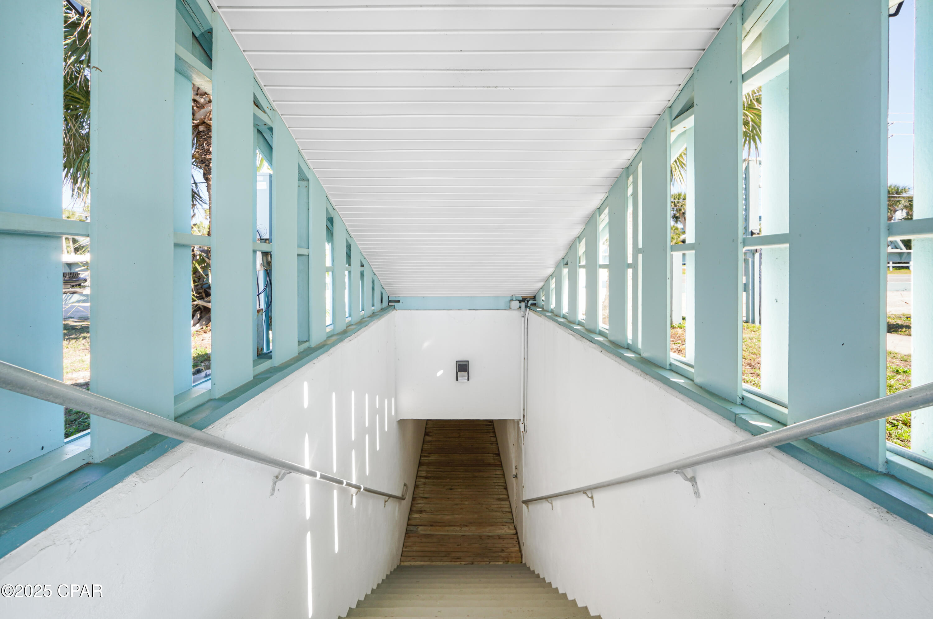 Image 45 For 22400 Front Beach Road 28