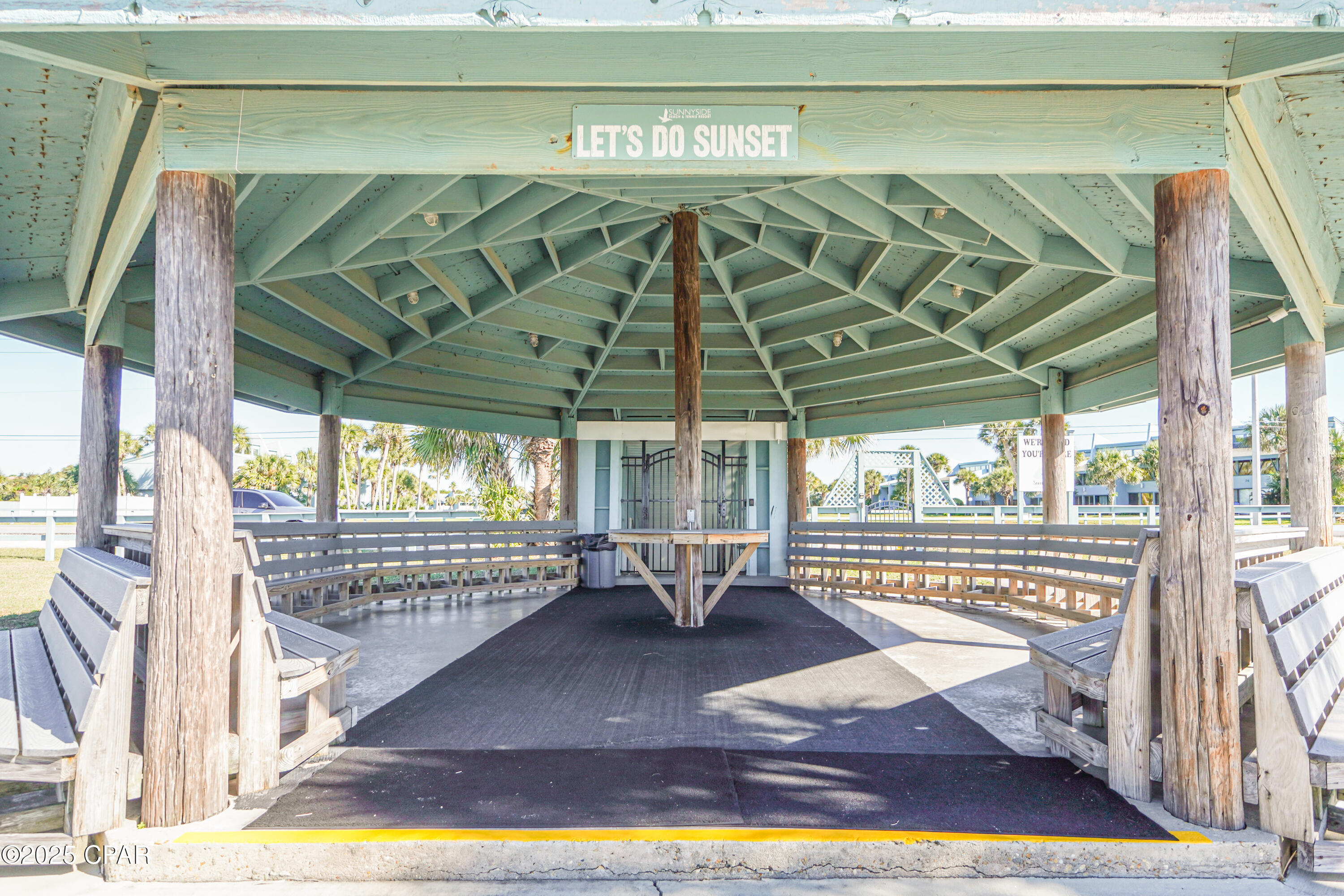 Image 46 For 22400 Front Beach Road 28