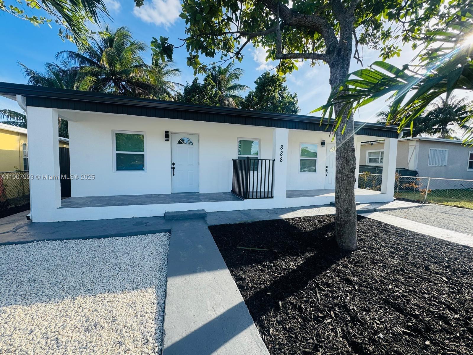 Biscayne Homes
