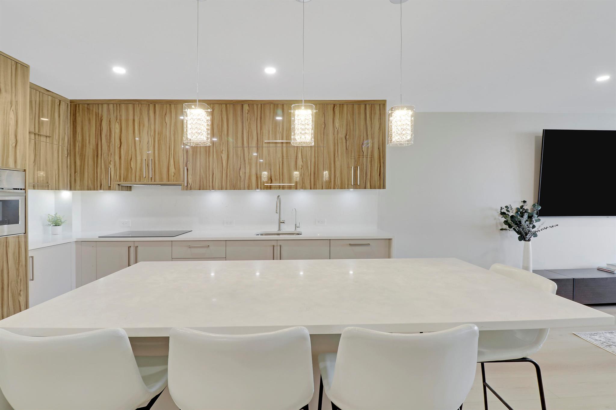 Le Chateau Royal Condo