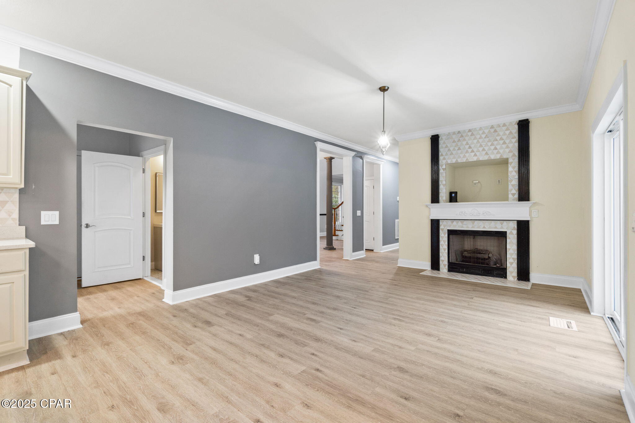 Image 15 For 117 Santa Barbara Avenue