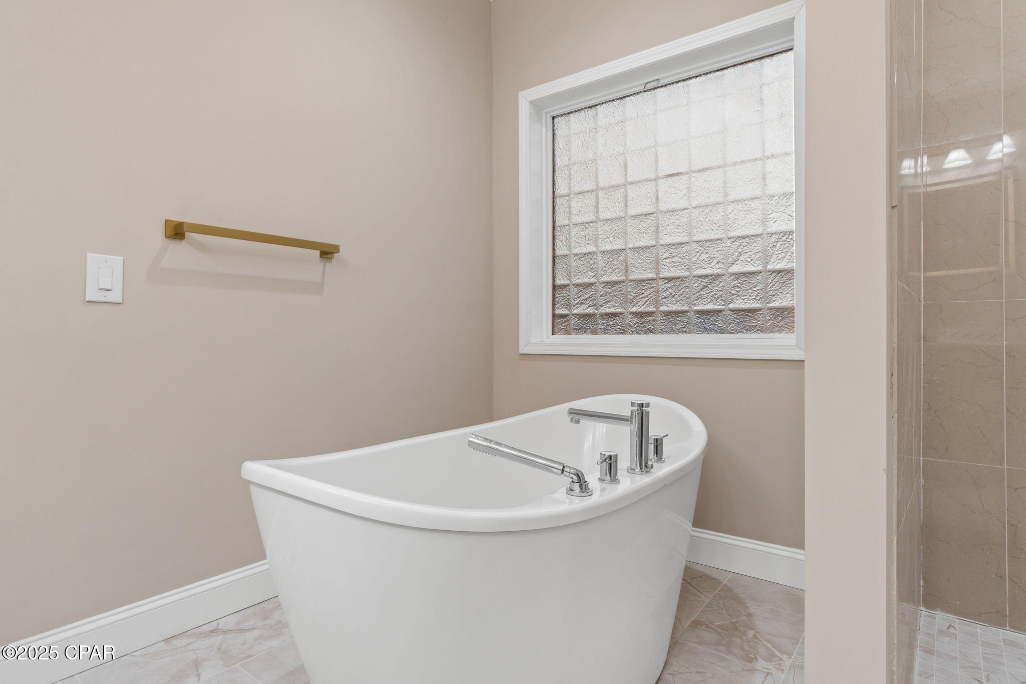 Image 35 For 117 Santa Barbara Avenue