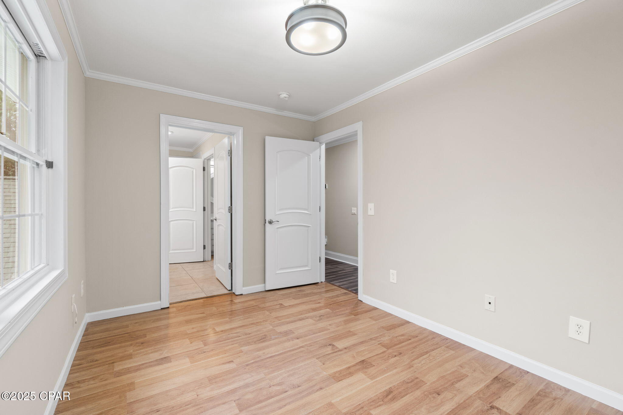 Image 42 For 117 Santa Barbara Avenue