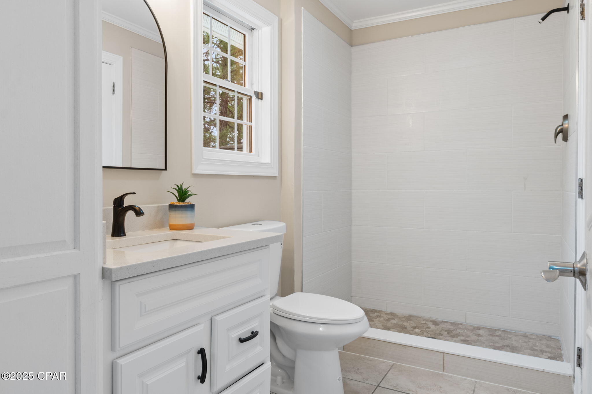 Image 43 For 117 Santa Barbara Avenue