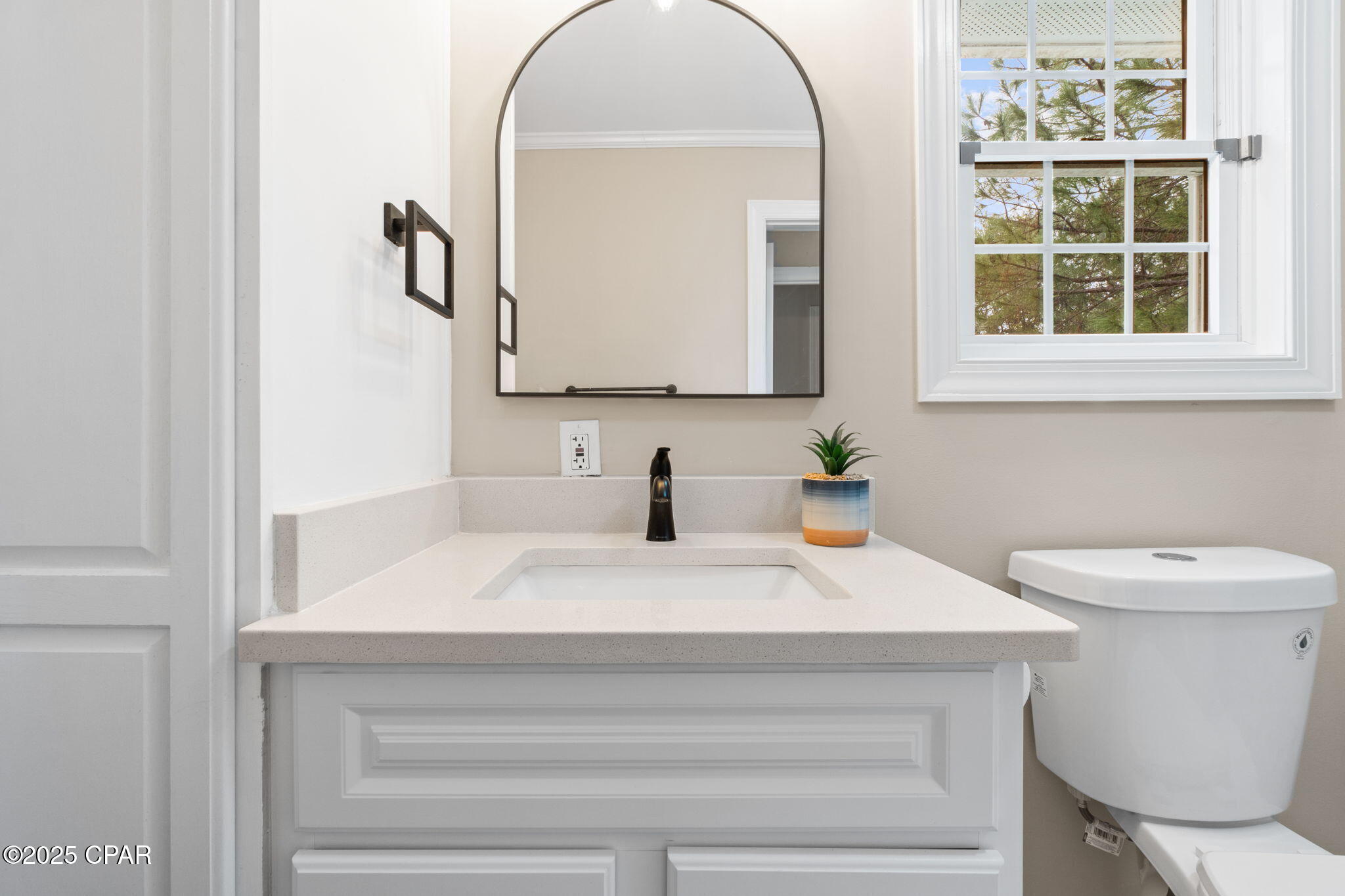 Image 45 For 117 Santa Barbara Avenue