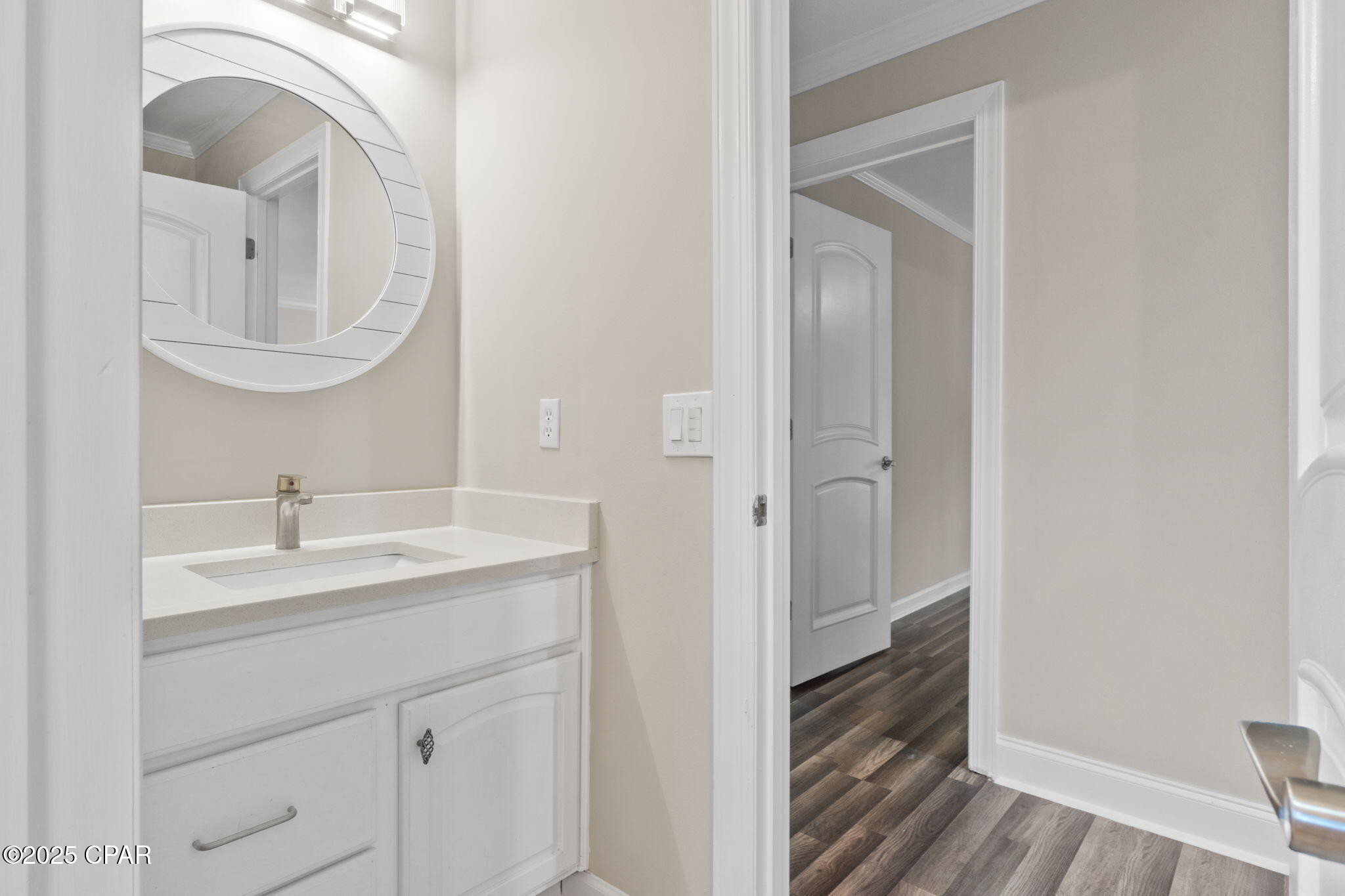 Image 46 For 117 Santa Barbara Avenue