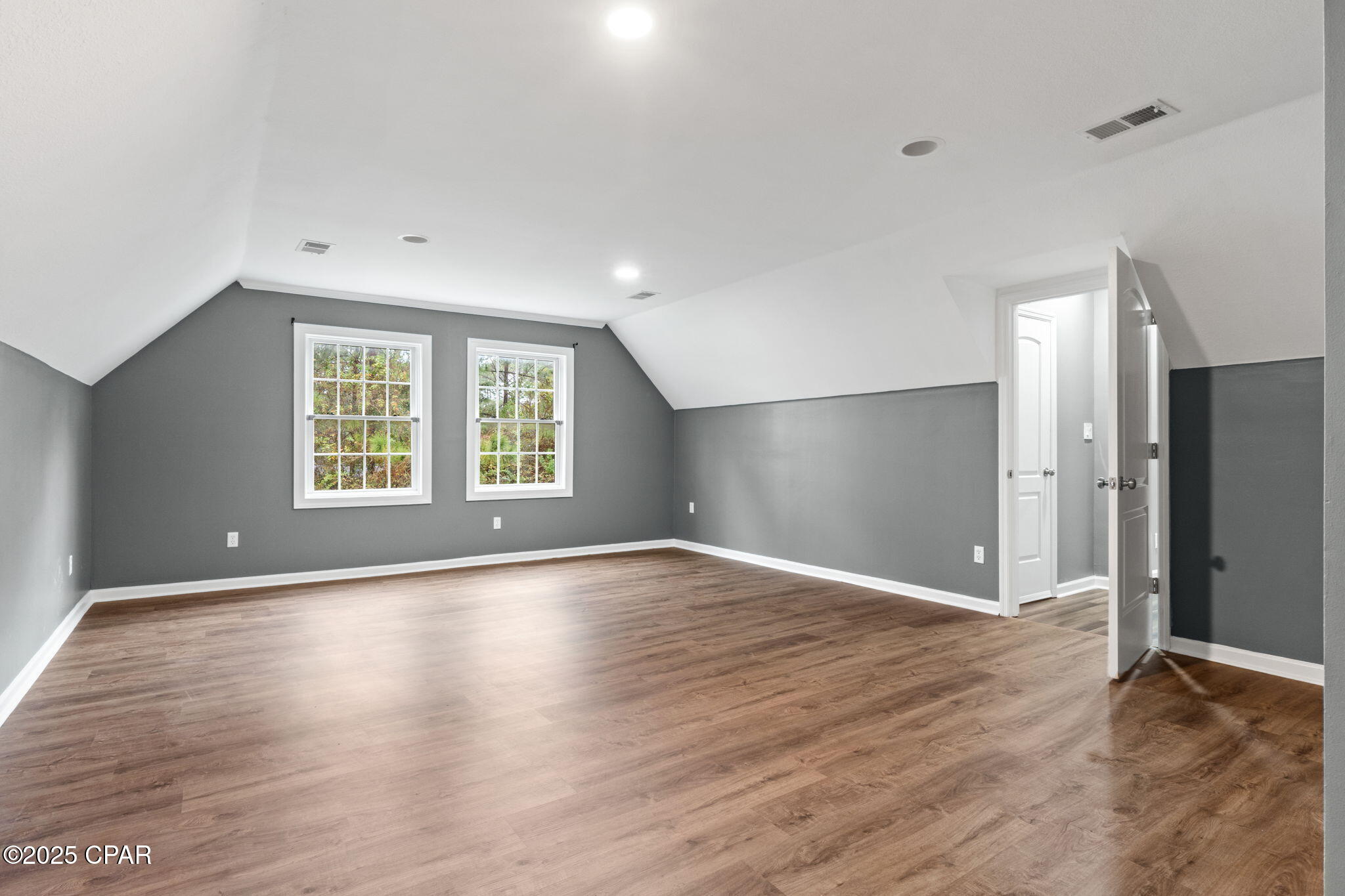 Image 52 For 117 Santa Barbara Avenue