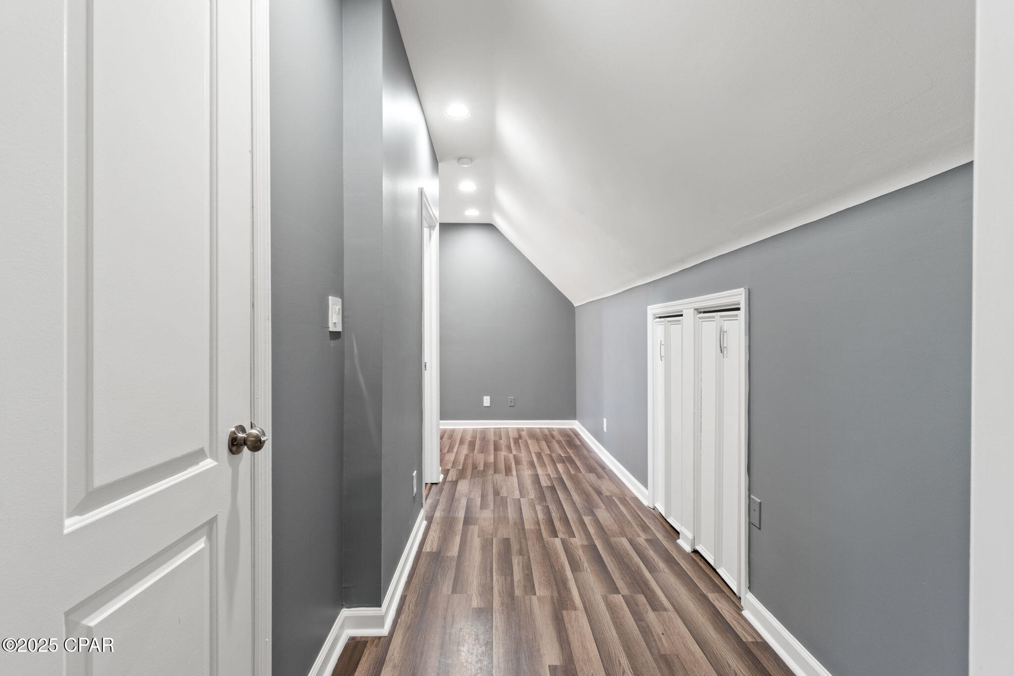 Image 55 For 117 Santa Barbara Avenue