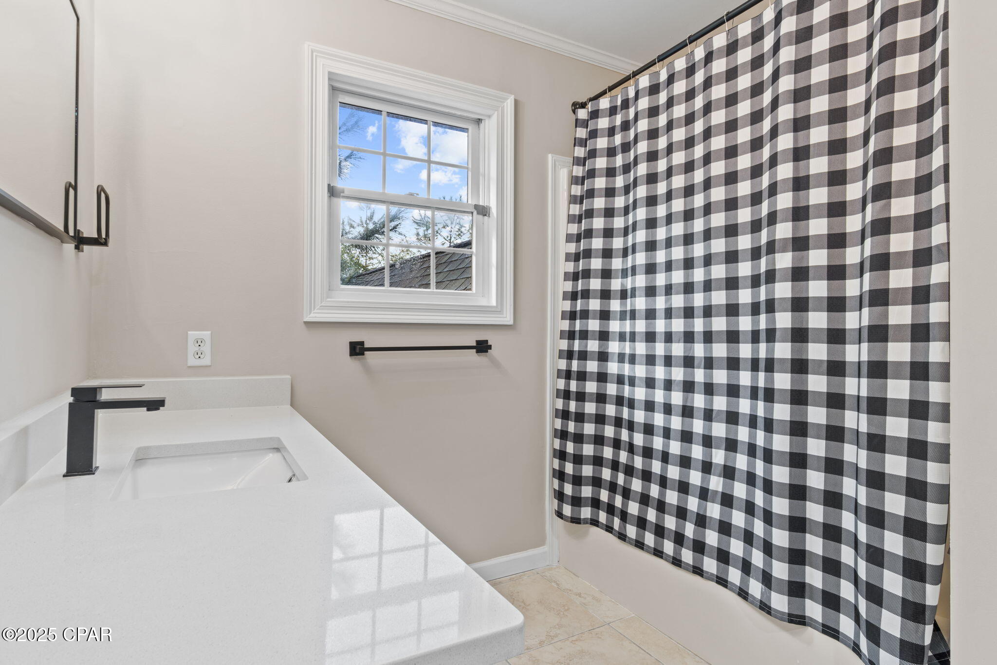 Image 73 For 117 Santa Barbara Avenue