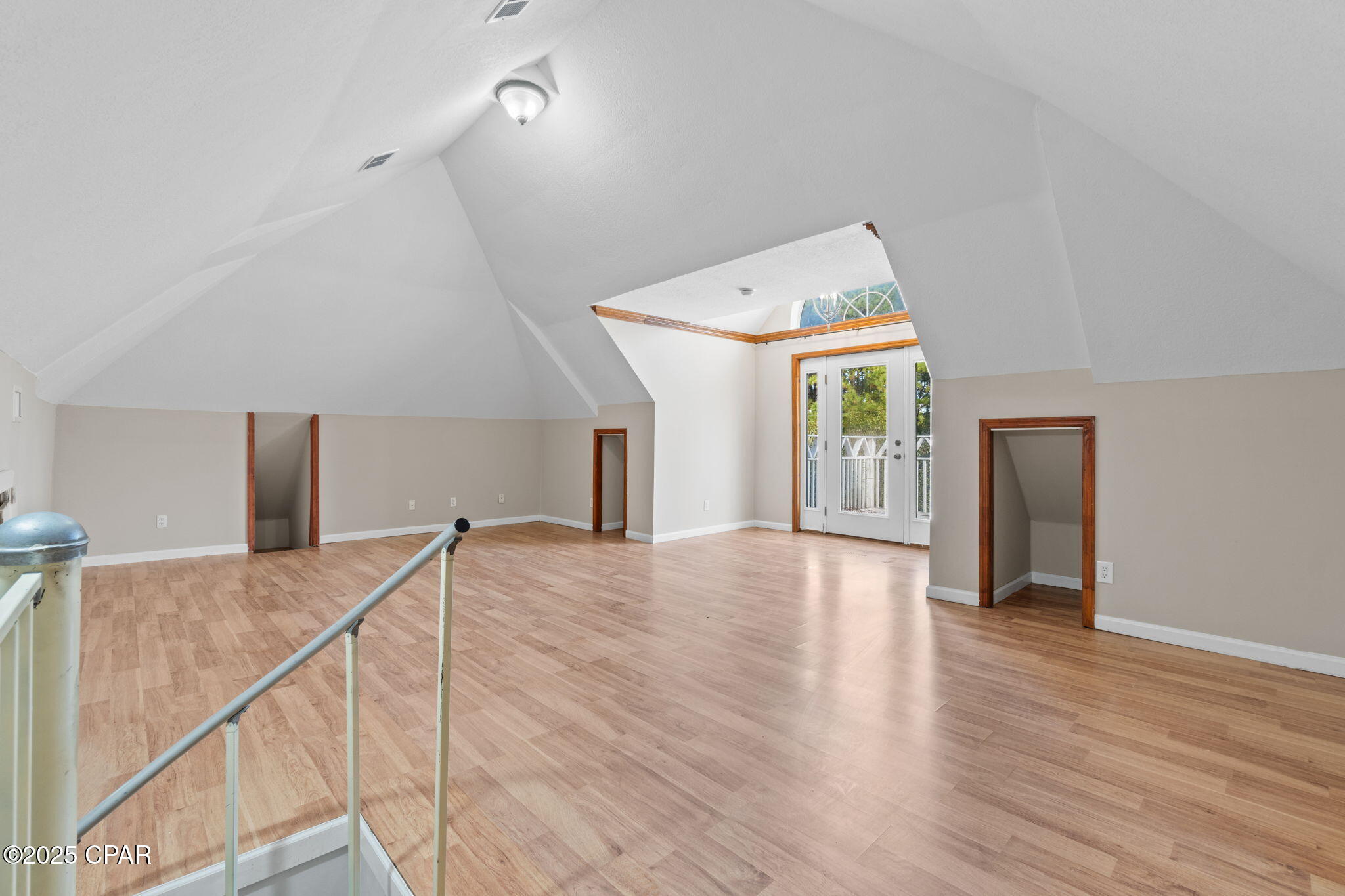 Image 74 For 117 Santa Barbara Avenue