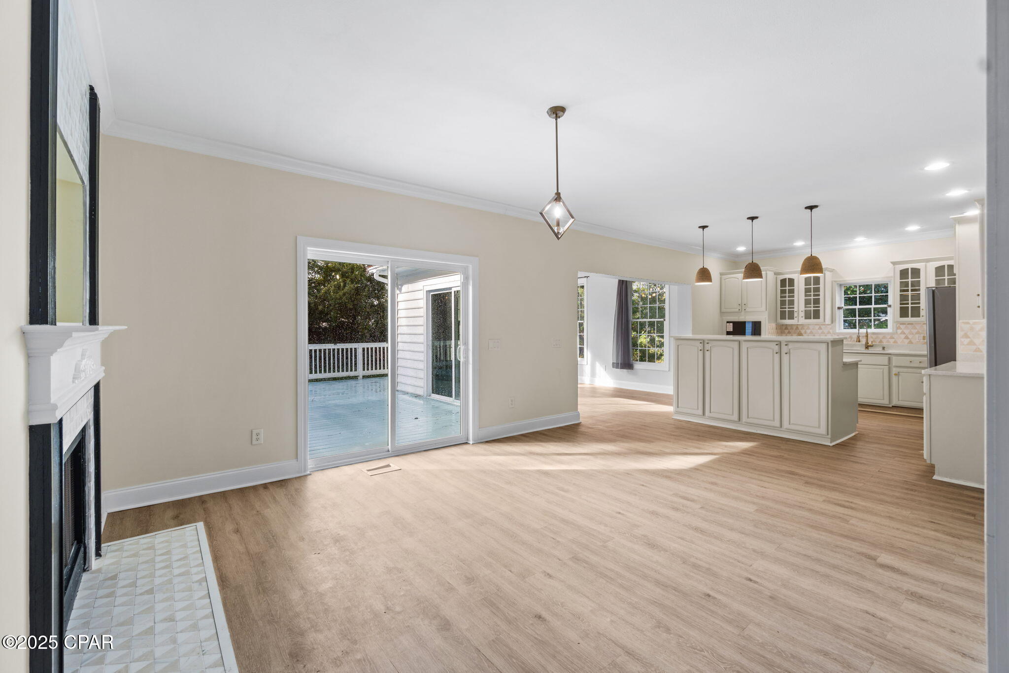 Image 81 For 117 Santa Barbara Avenue