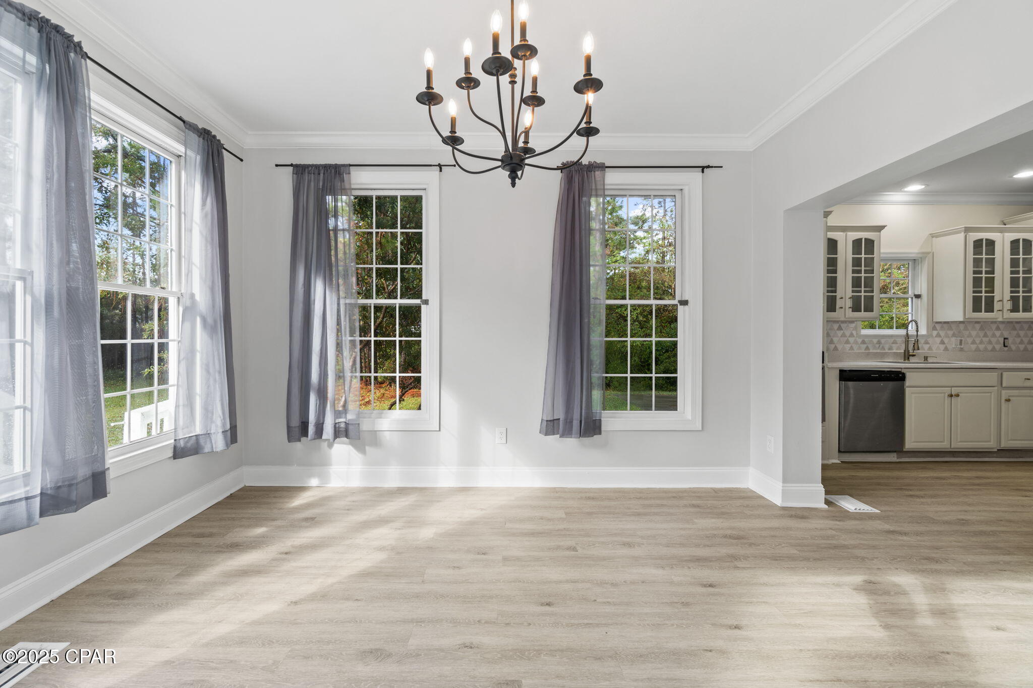 Image 88 For 117 Santa Barbara Avenue