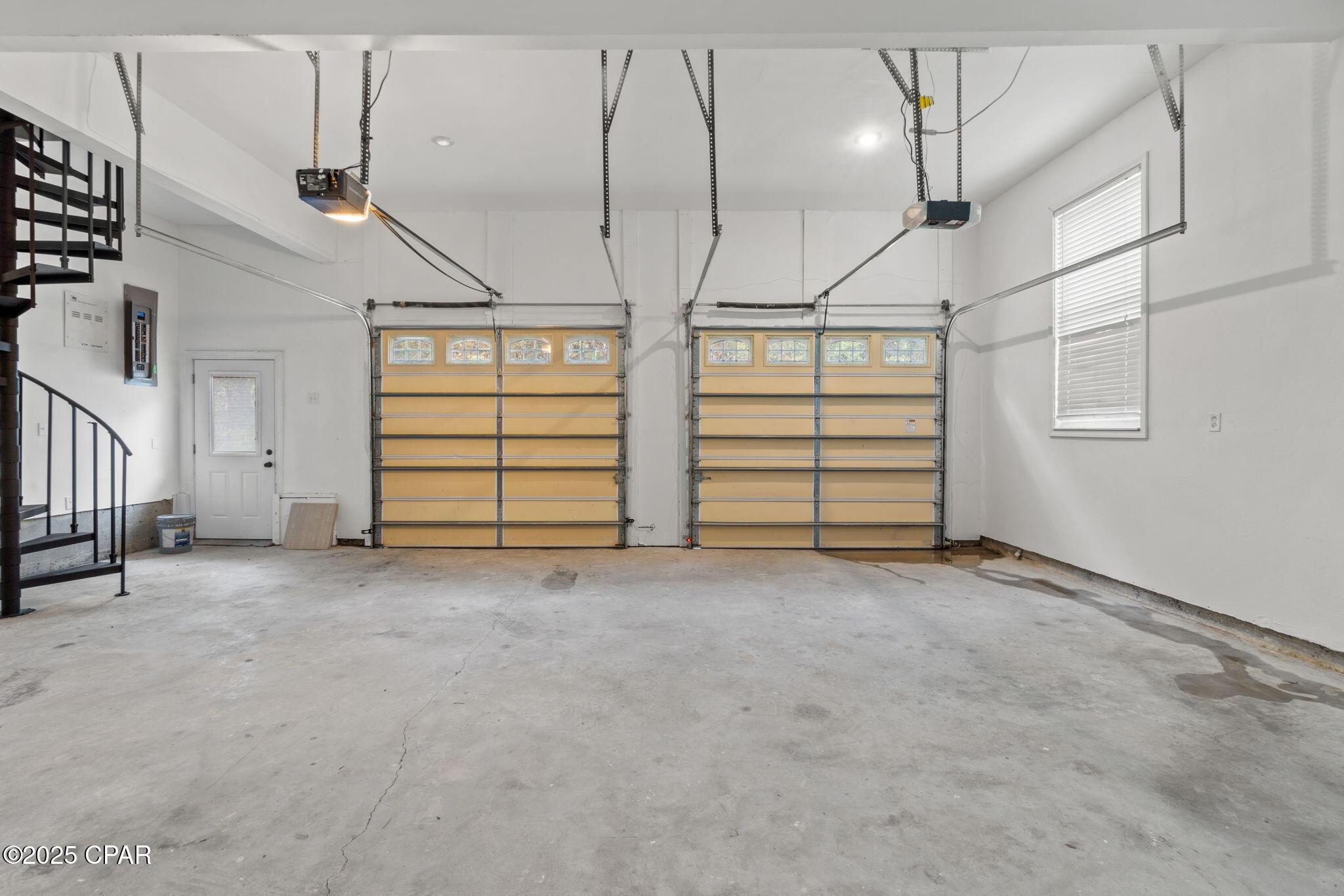 Image 93 For 117 Santa Barbara Avenue