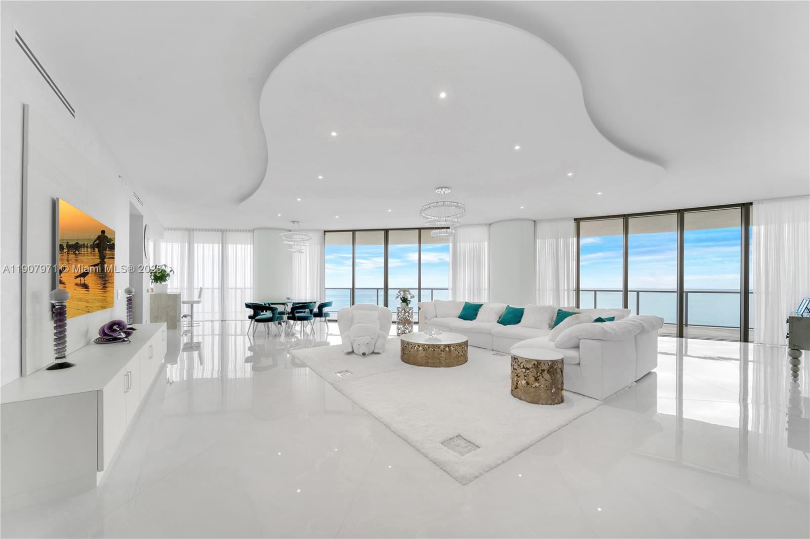 Condo for Sale in Bal Harbour, FL