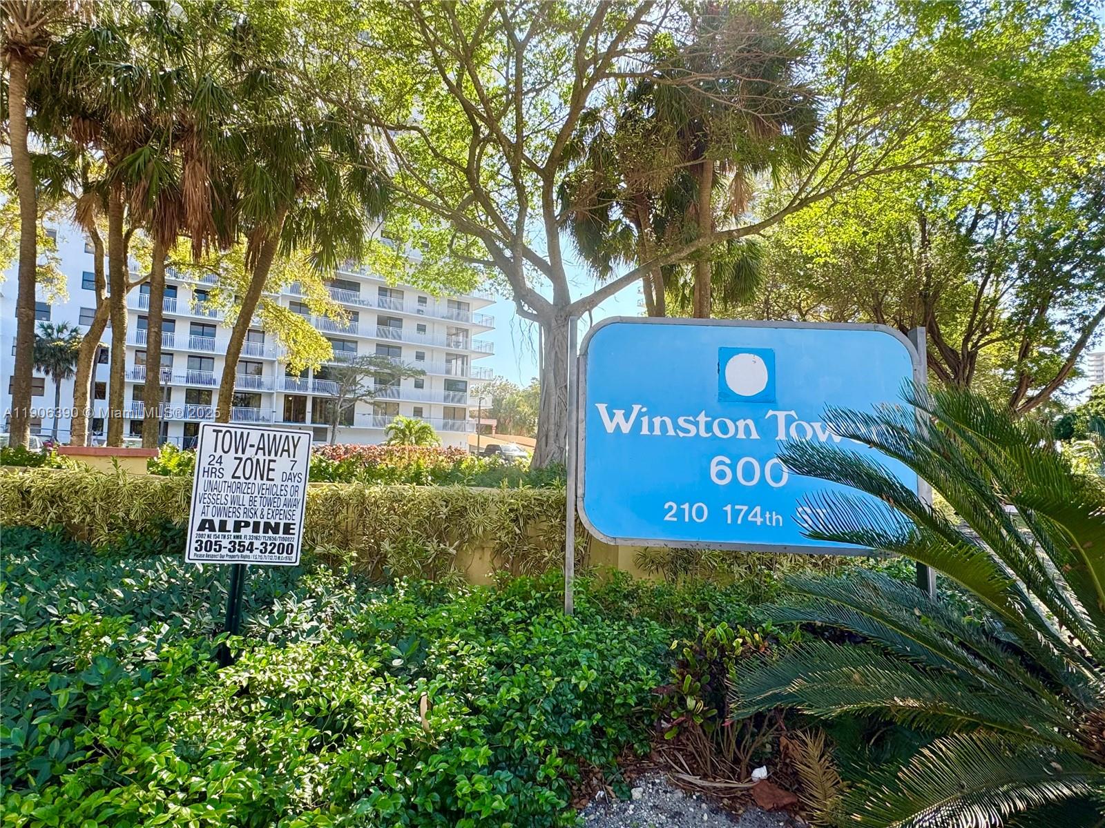 Winston Towers 600 Condo