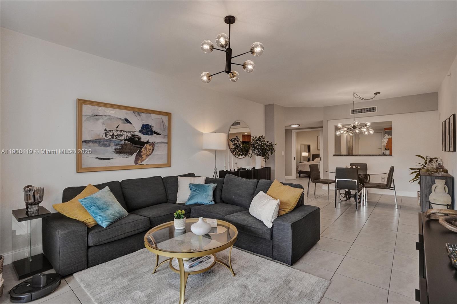 Apartamento para Alugar em Surfside, FL