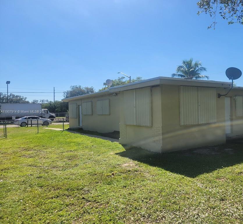 751 96th St, Miami, Florida 33150