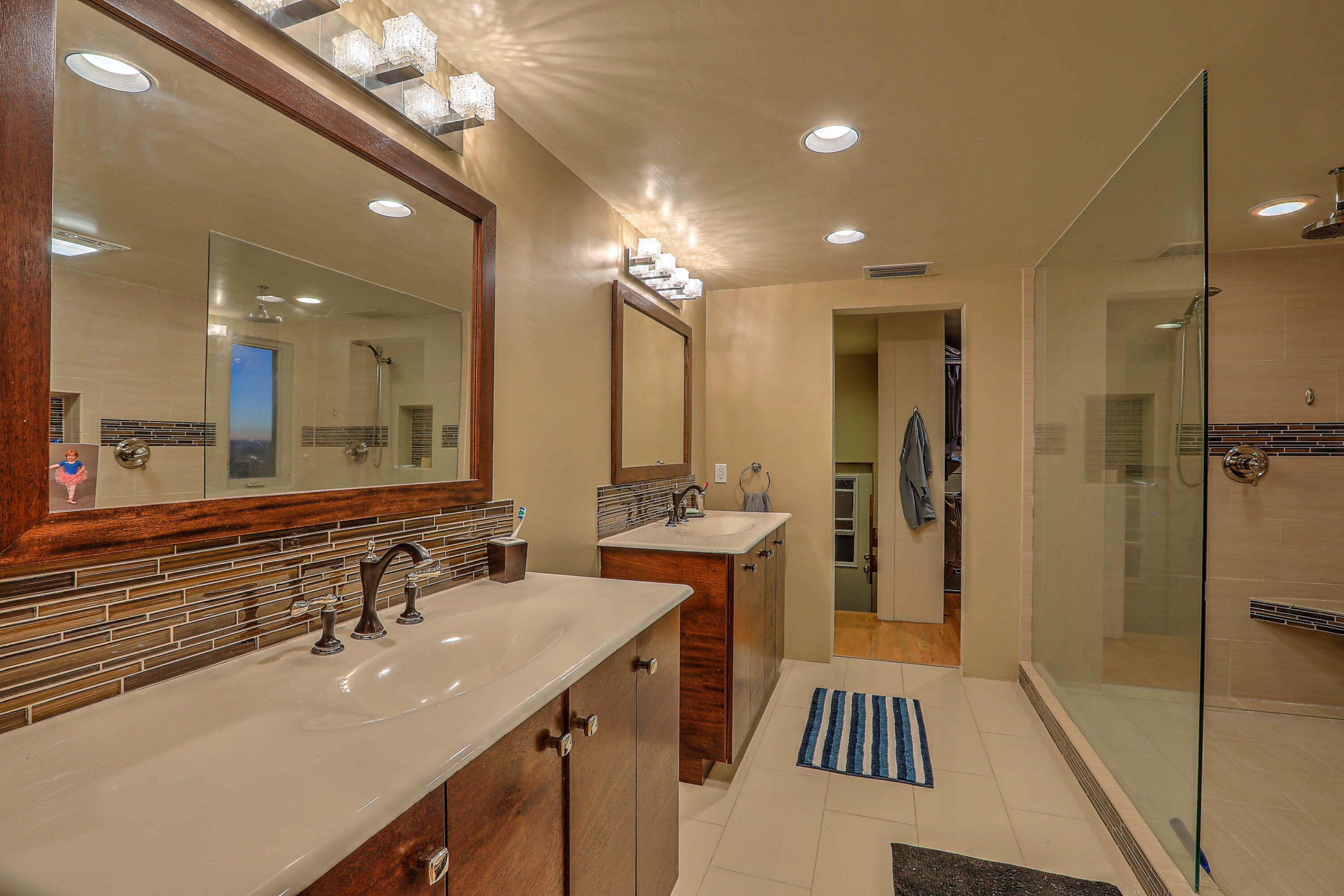 250 Spring Creek Place NE Floor Plan