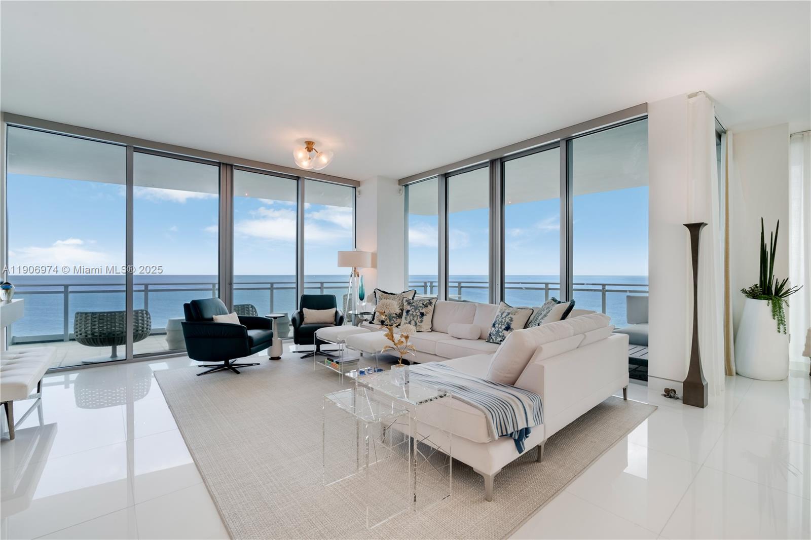Condo for Sale in Bal Harbour, FL