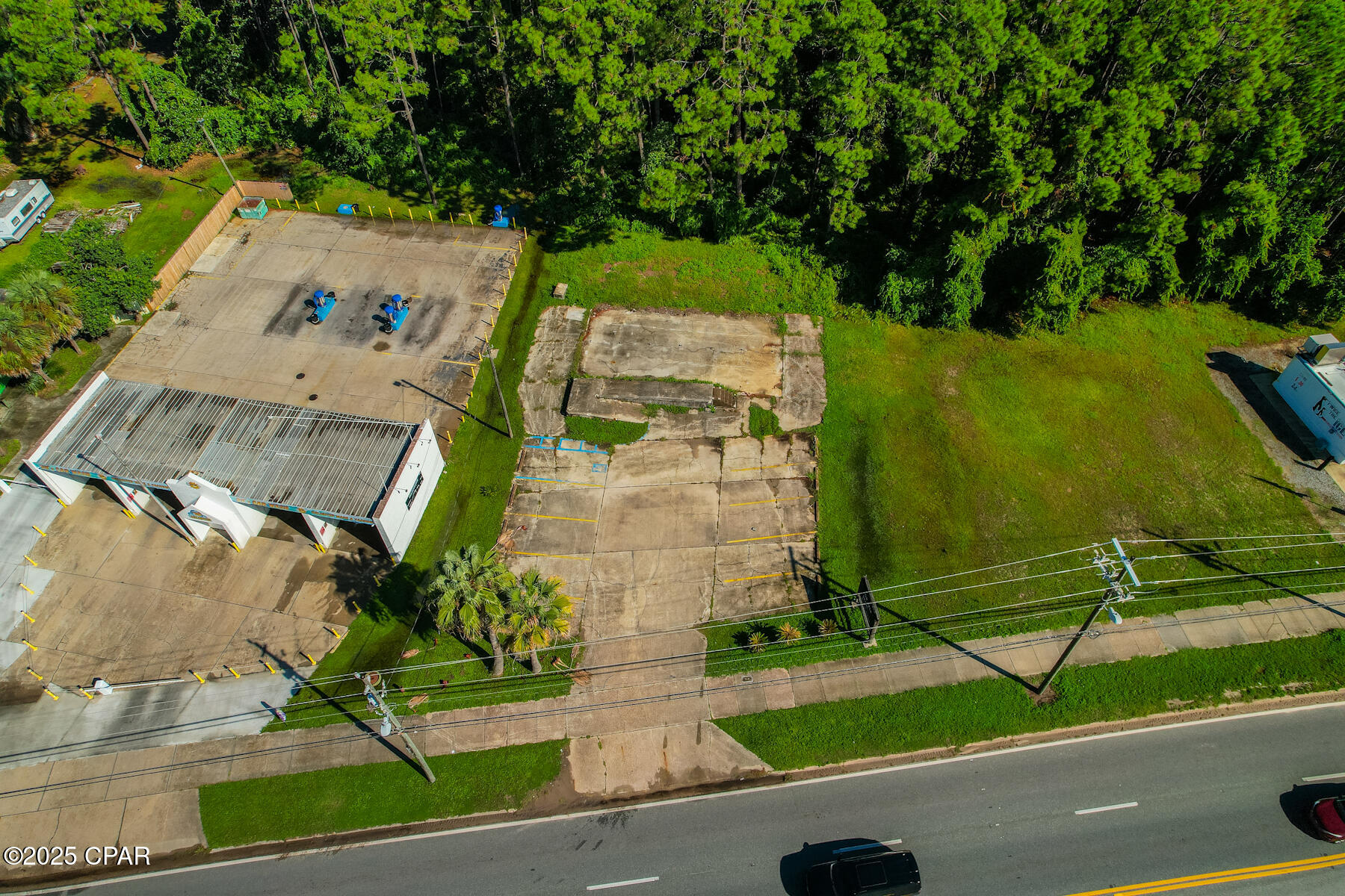 Image 4 For 8600 Front Beach Road