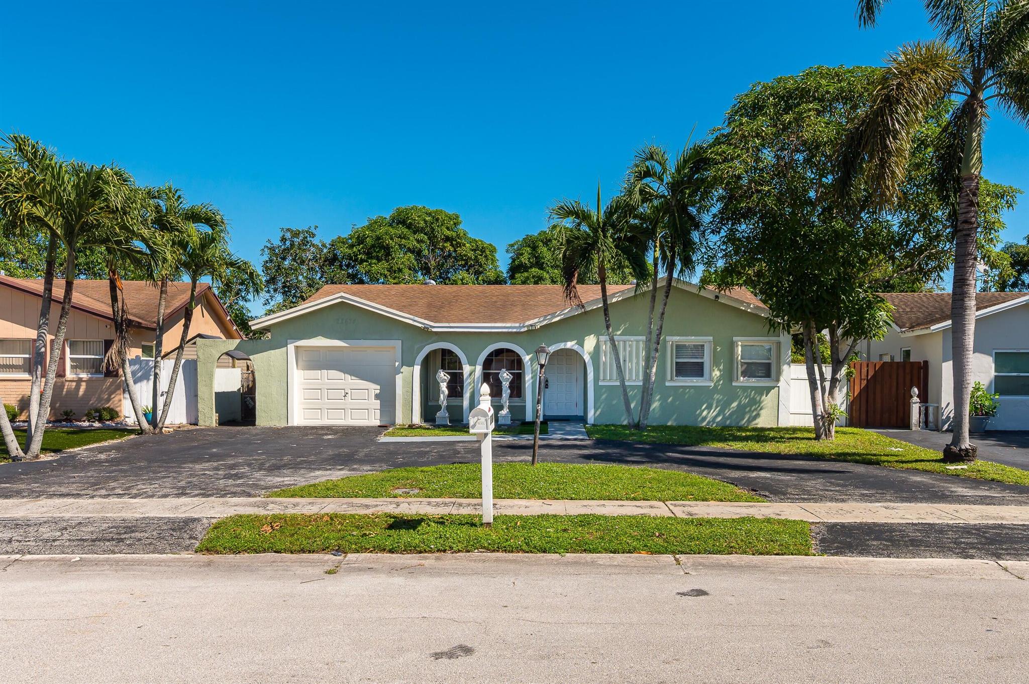 Sandalfoot Cove Sec 2