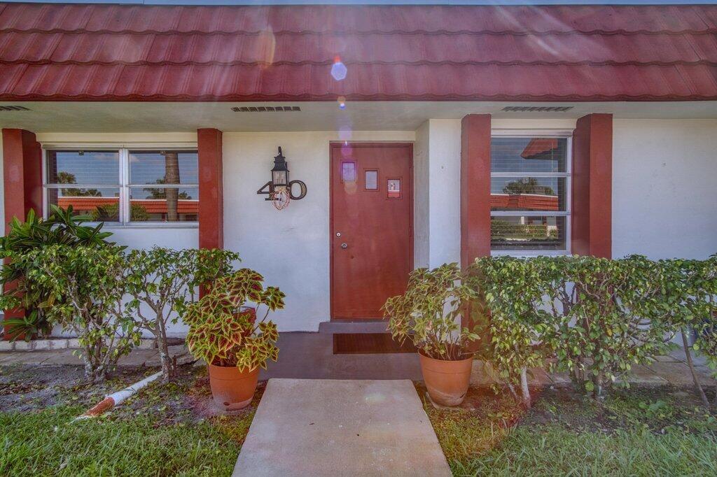 Cresthaven Townhomes Cond