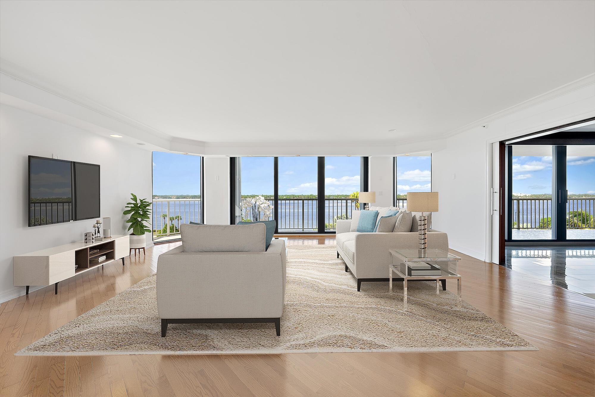 Enclave Of Palm Beach Con